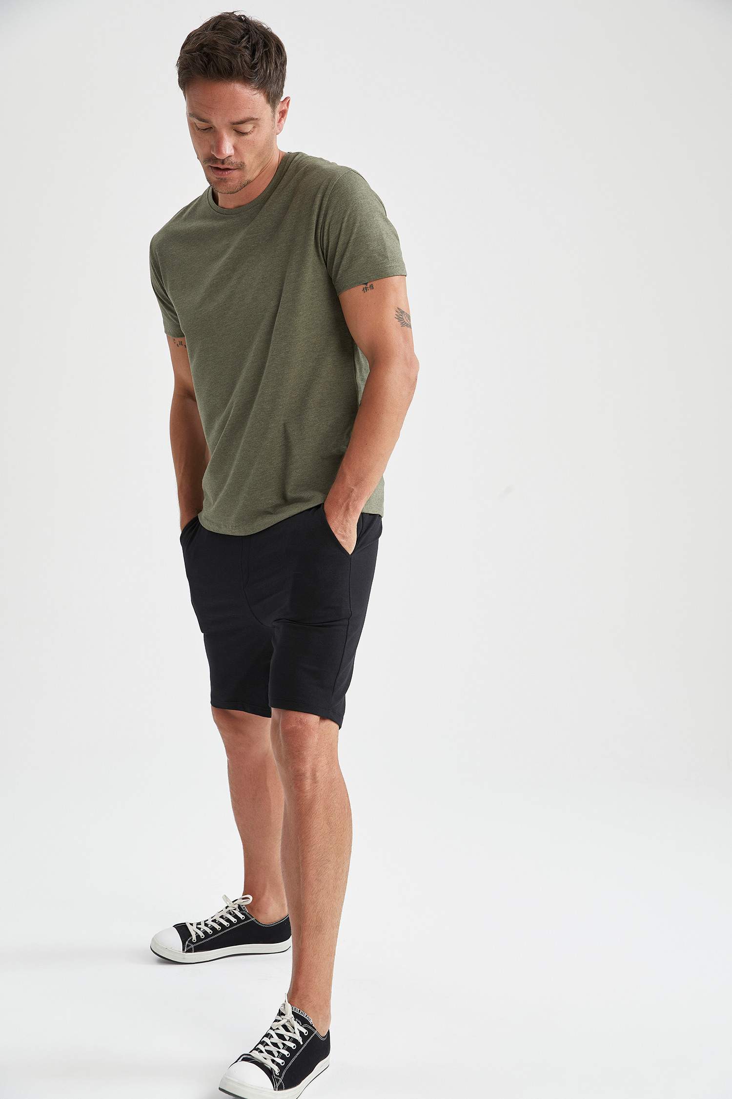 Regular Fit Basic Şort ve Tişört Takımı