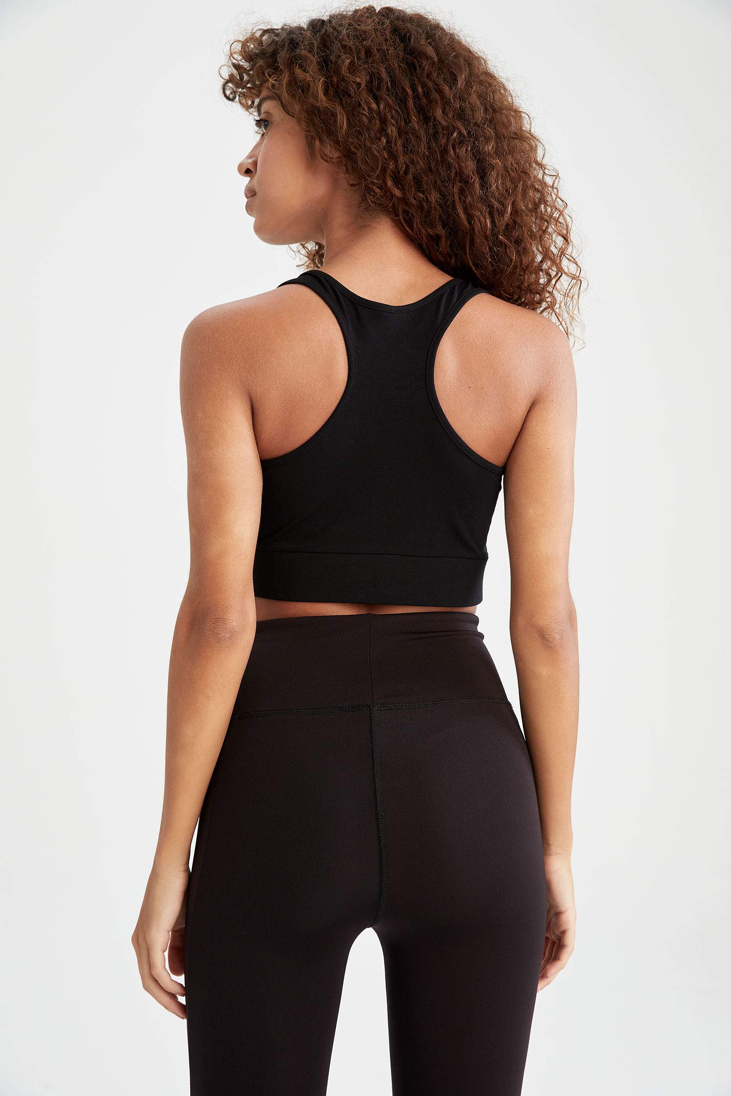 Halter Yaka Çıkarılabilir Pedli Askılı Spor Sütyen