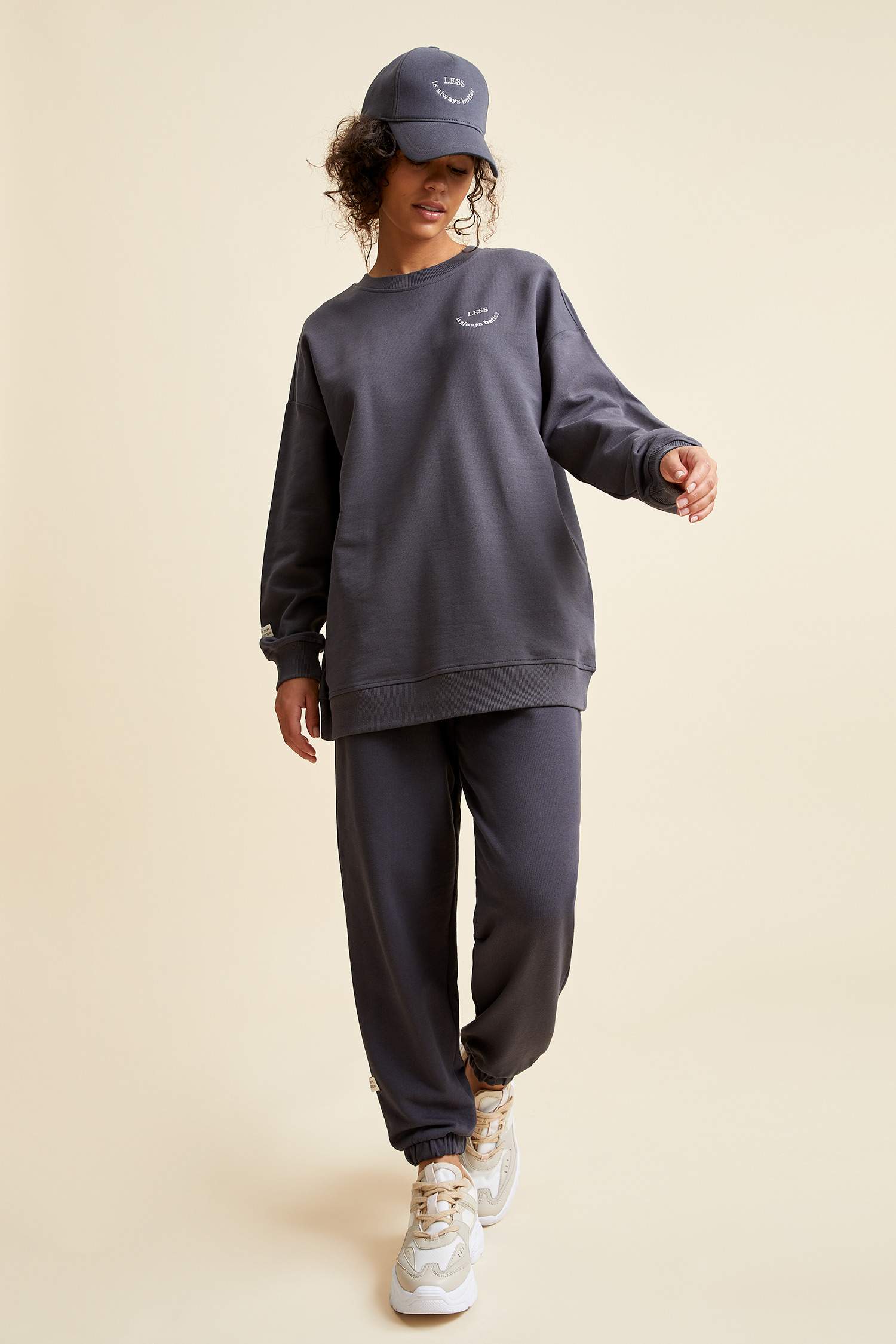Organik Pamuklu Slogan Baskılı Oversize Fit İçi Yumuşak Tüylü Sweatshirt