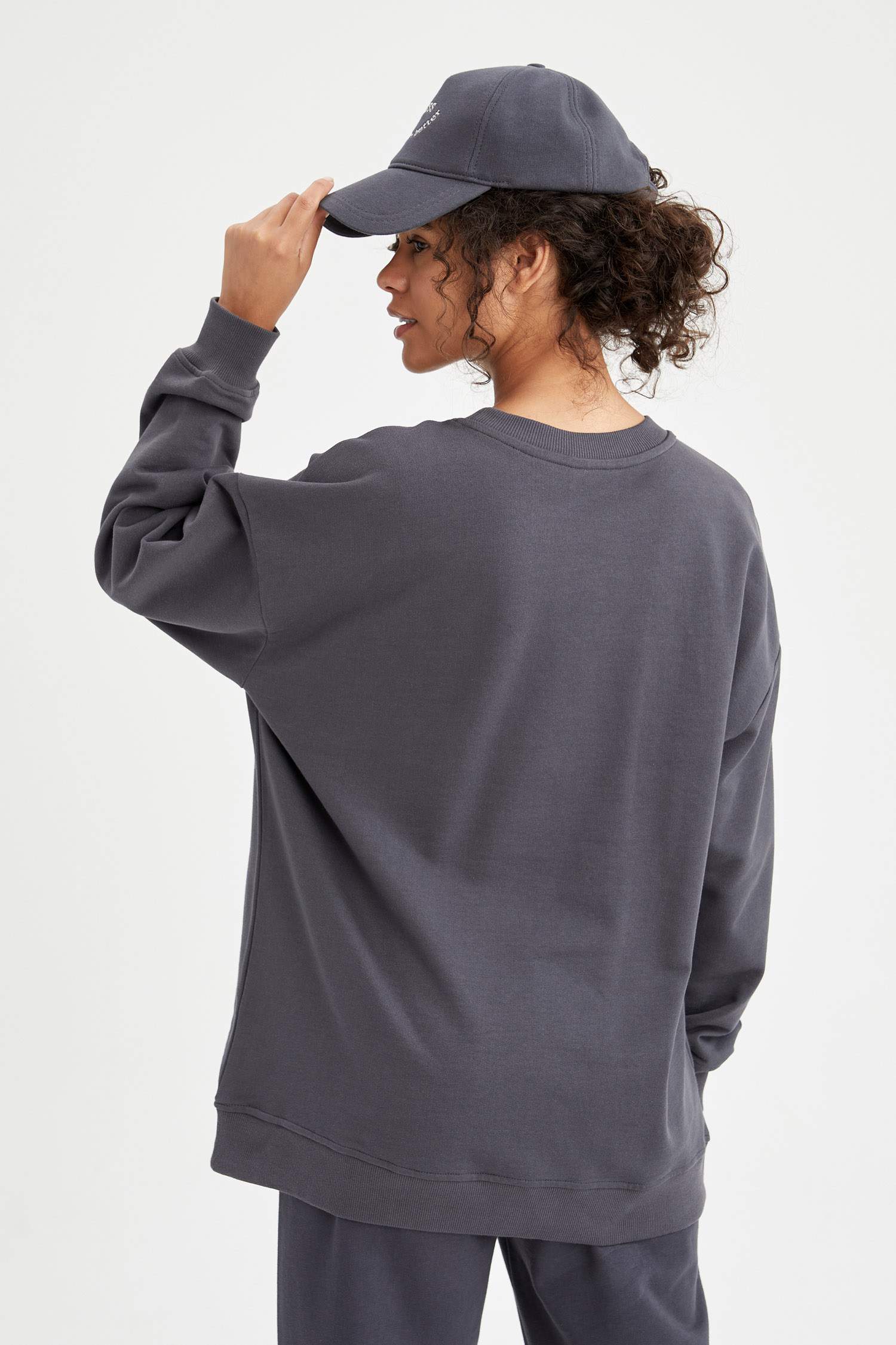 Organik Pamuklu Slogan Baskılı Oversize Fit İçi Yumuşak Tüylü Sweatshirt