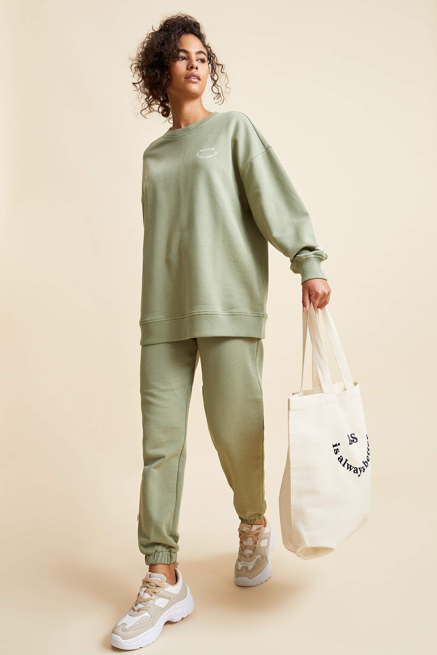 Organik Pamuklu Slogan Baskılı Oversize Fit İçi Yumuşak Tüylü Sweatshirt