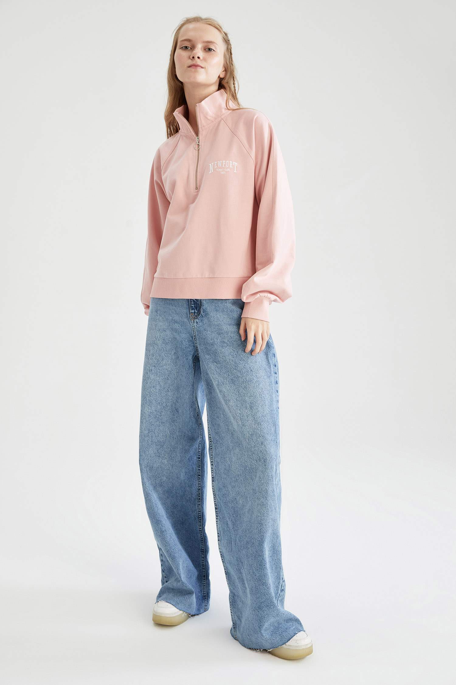 Regular Fit Balıkçı Yaka Yarım Fermuarlı Uzun Kollu Sweatshirt