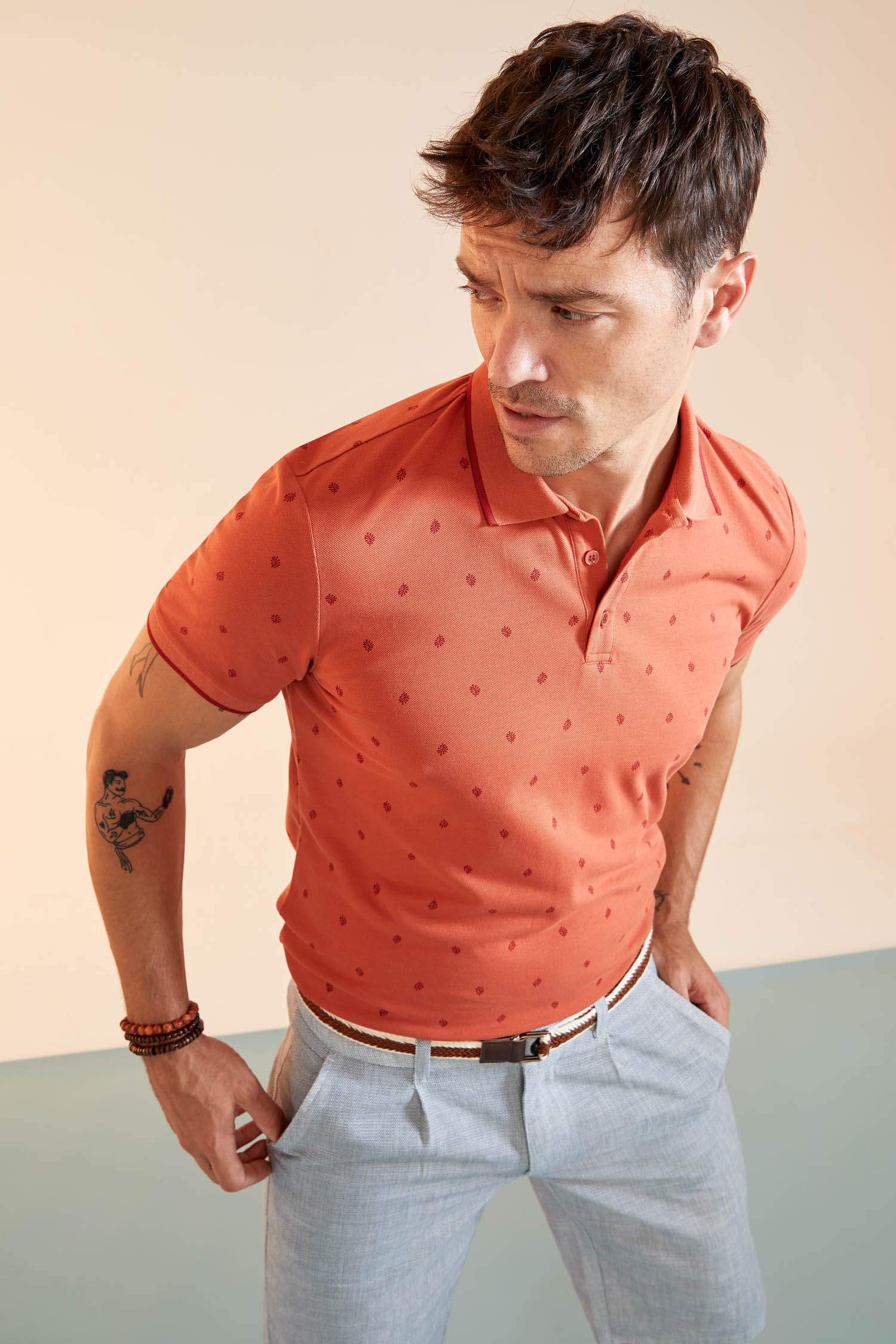 Slim Fit Polo Yaka Desenli Kısa Kollu Tişört