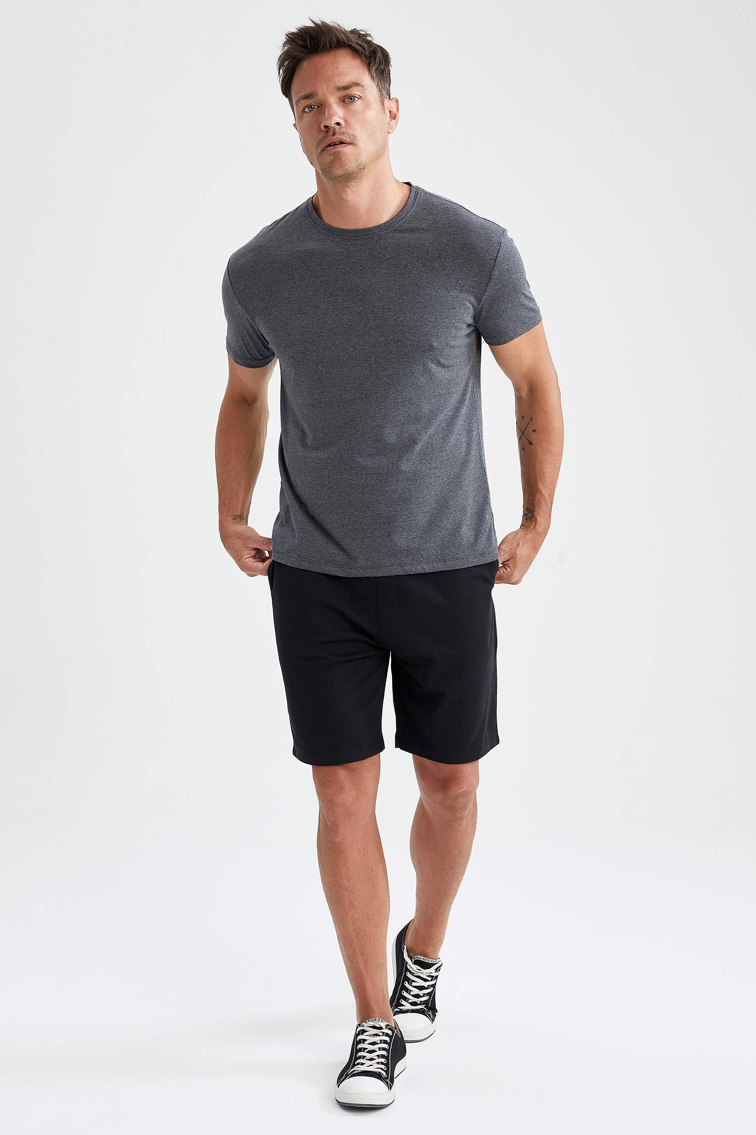 Regular Fit Bisiklet Yaka Basic 2'li Kısa Kollu Tişört