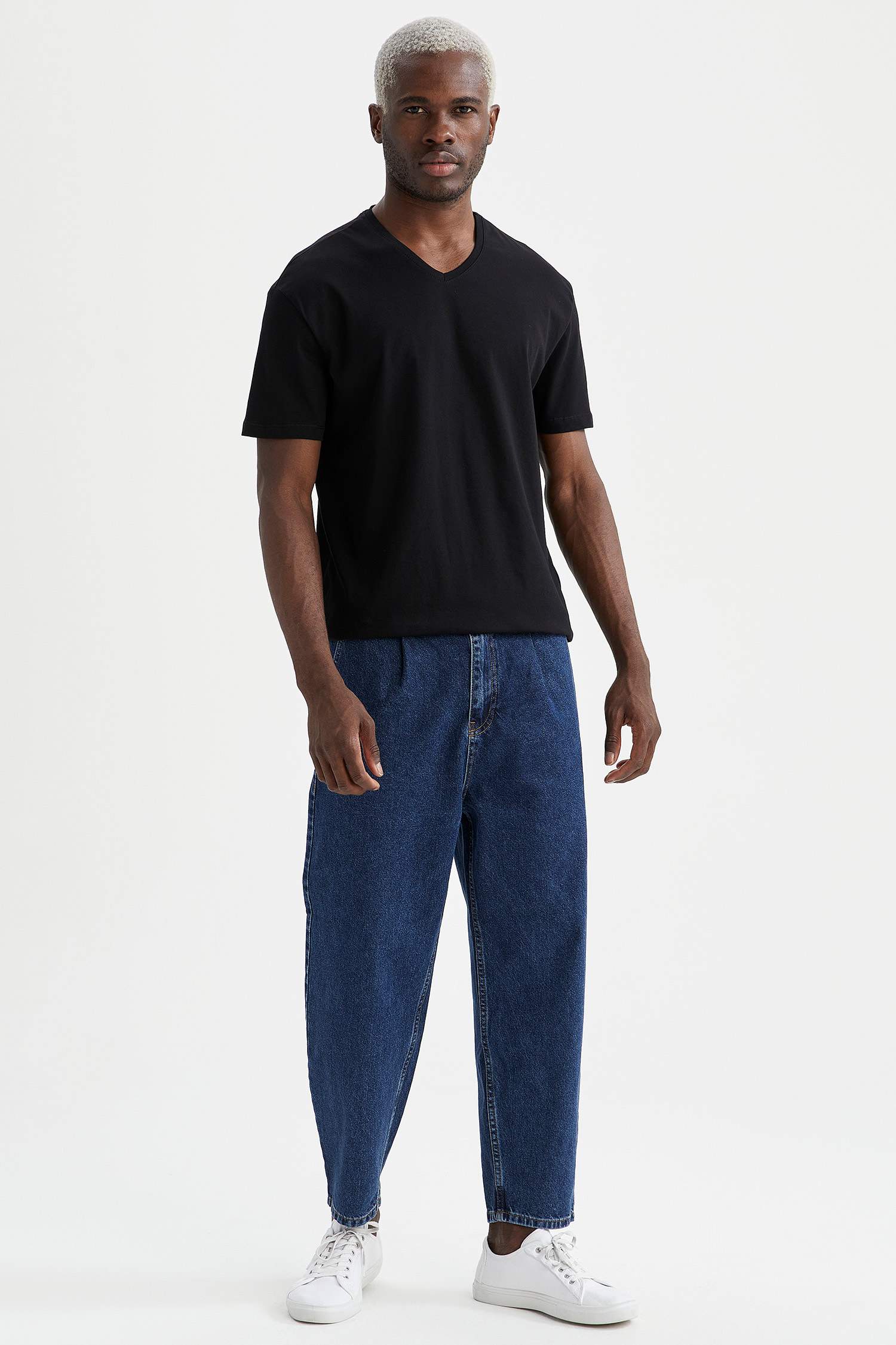 Regular Fit V Yaka Basic 3'lü Kısa Kollu Tişört
