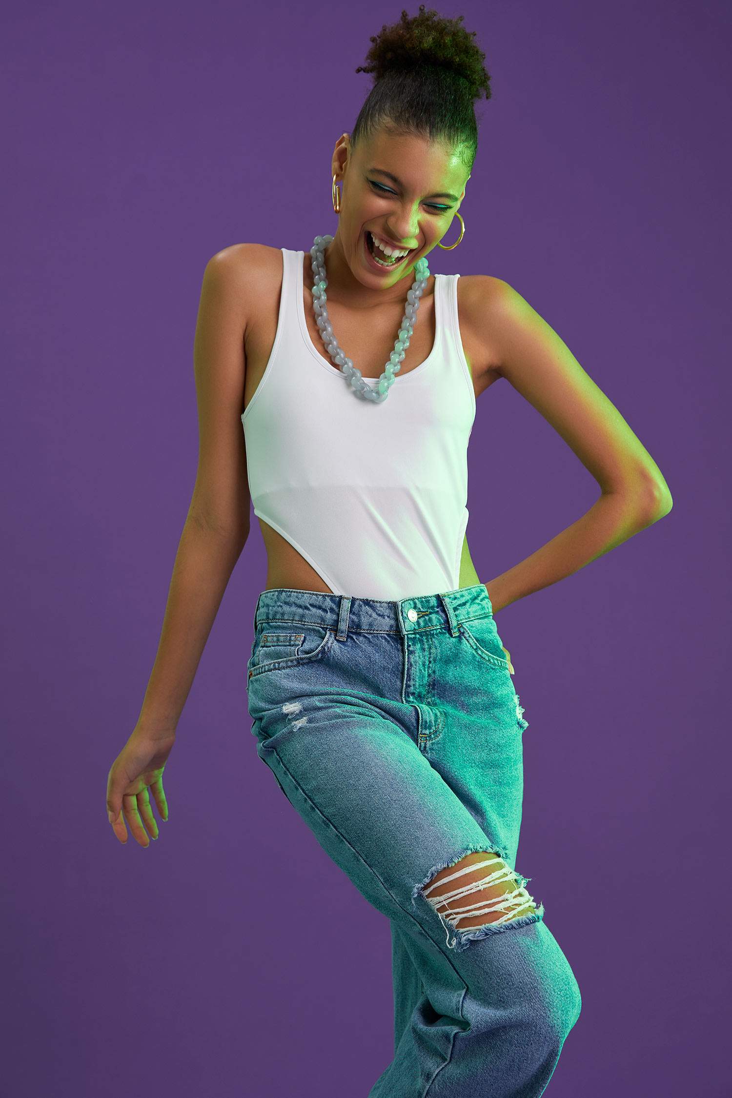 Kare Yaka Bel Detaylı Body