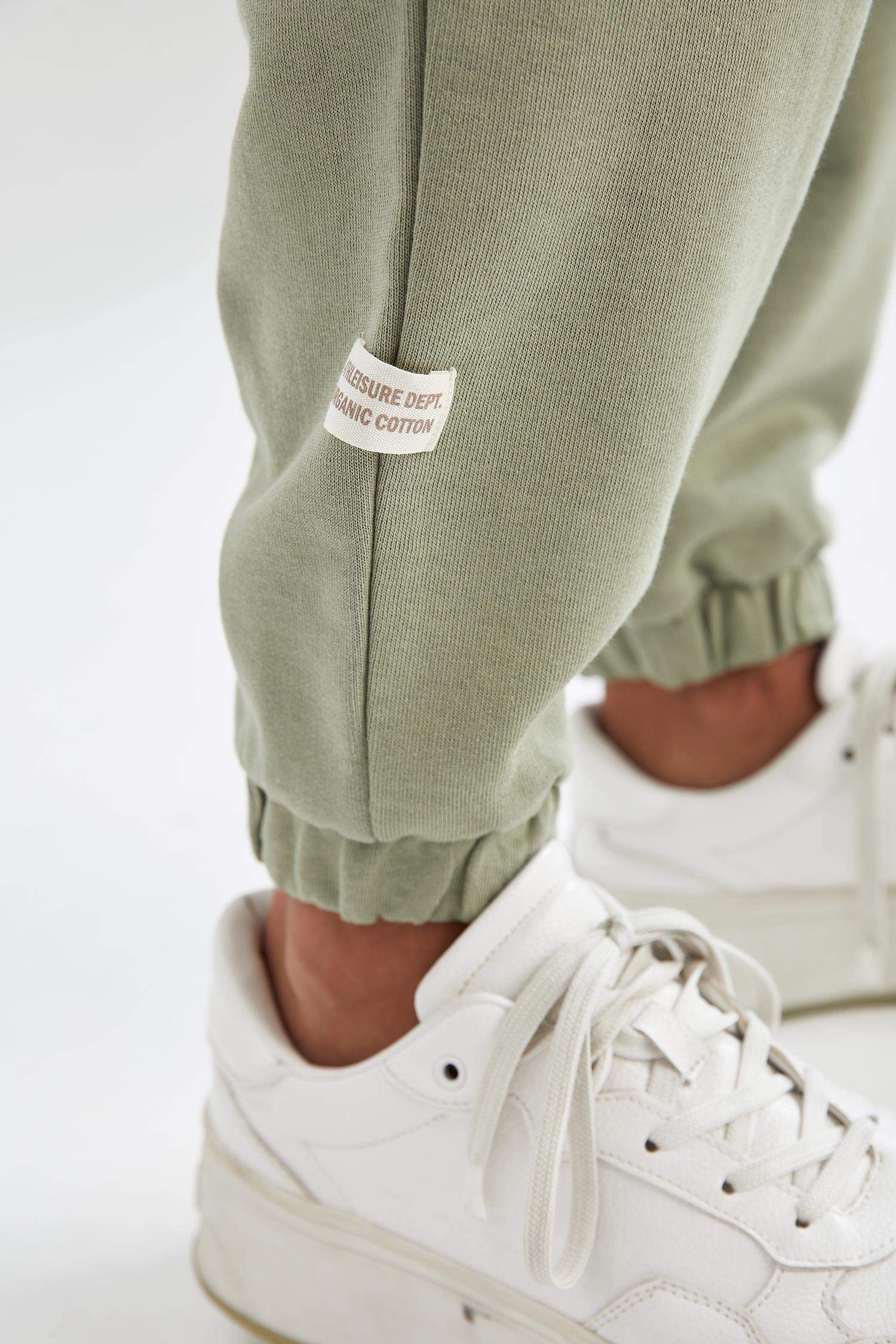 Organik Pamuklu Slogan Baskılı Relax Fit İçi Yumuşak Tüylü Jogger Eşofman Altı