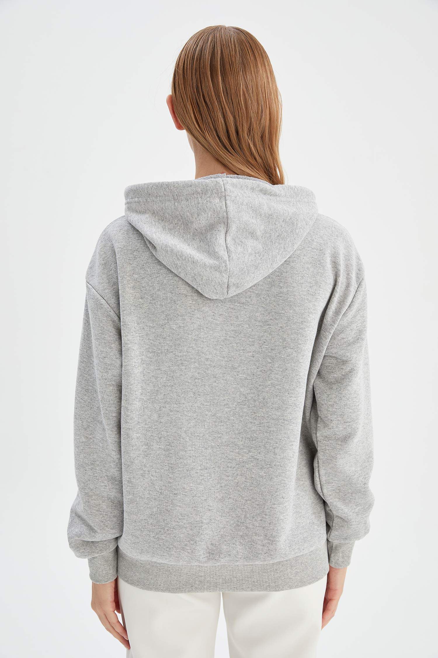 Basic Kapüşonlu Relax Fit İçi Yumuşak Tüylü Sweatshirt