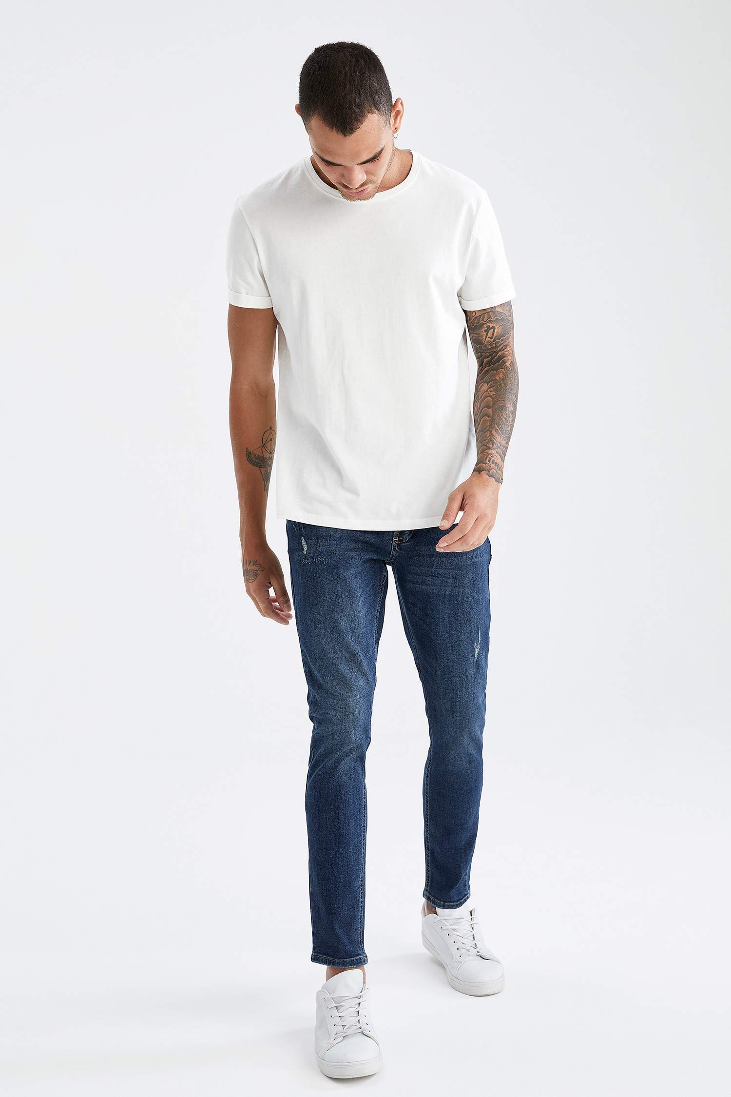 Super Skinny Fit Normal Bel Dar Paça Yırtık Detaylı Jean Pantolon