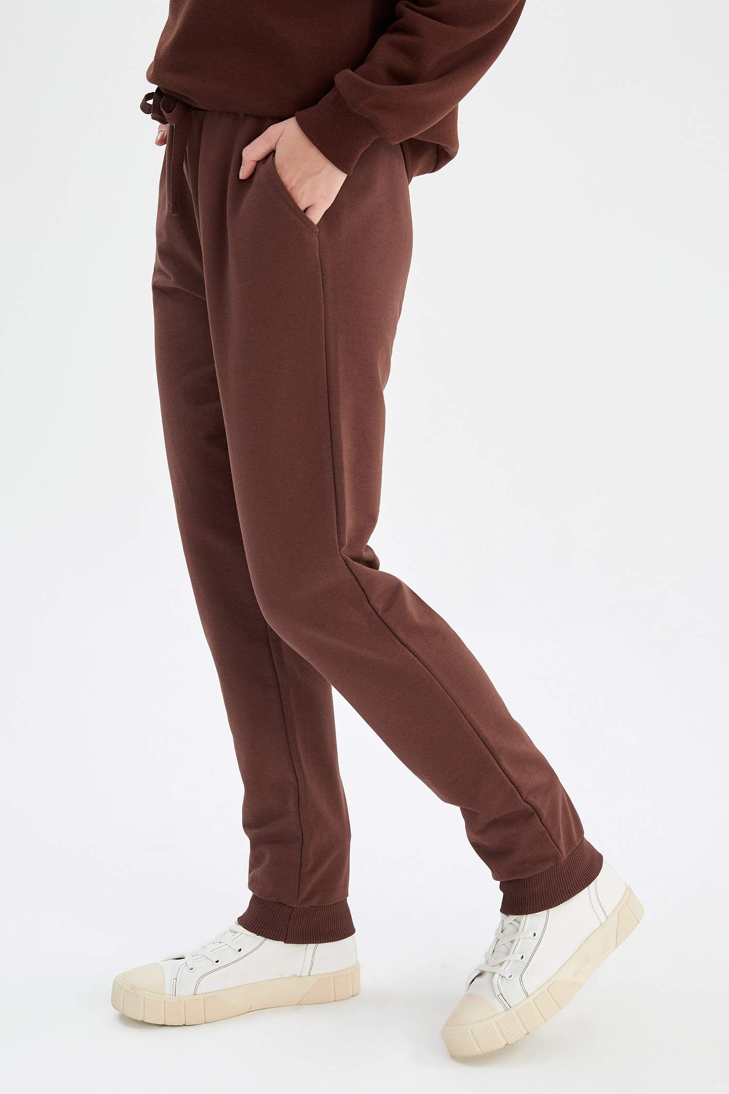 Beli Bağcıklı Cepli Relax Fit Jogger Eşofman Alt