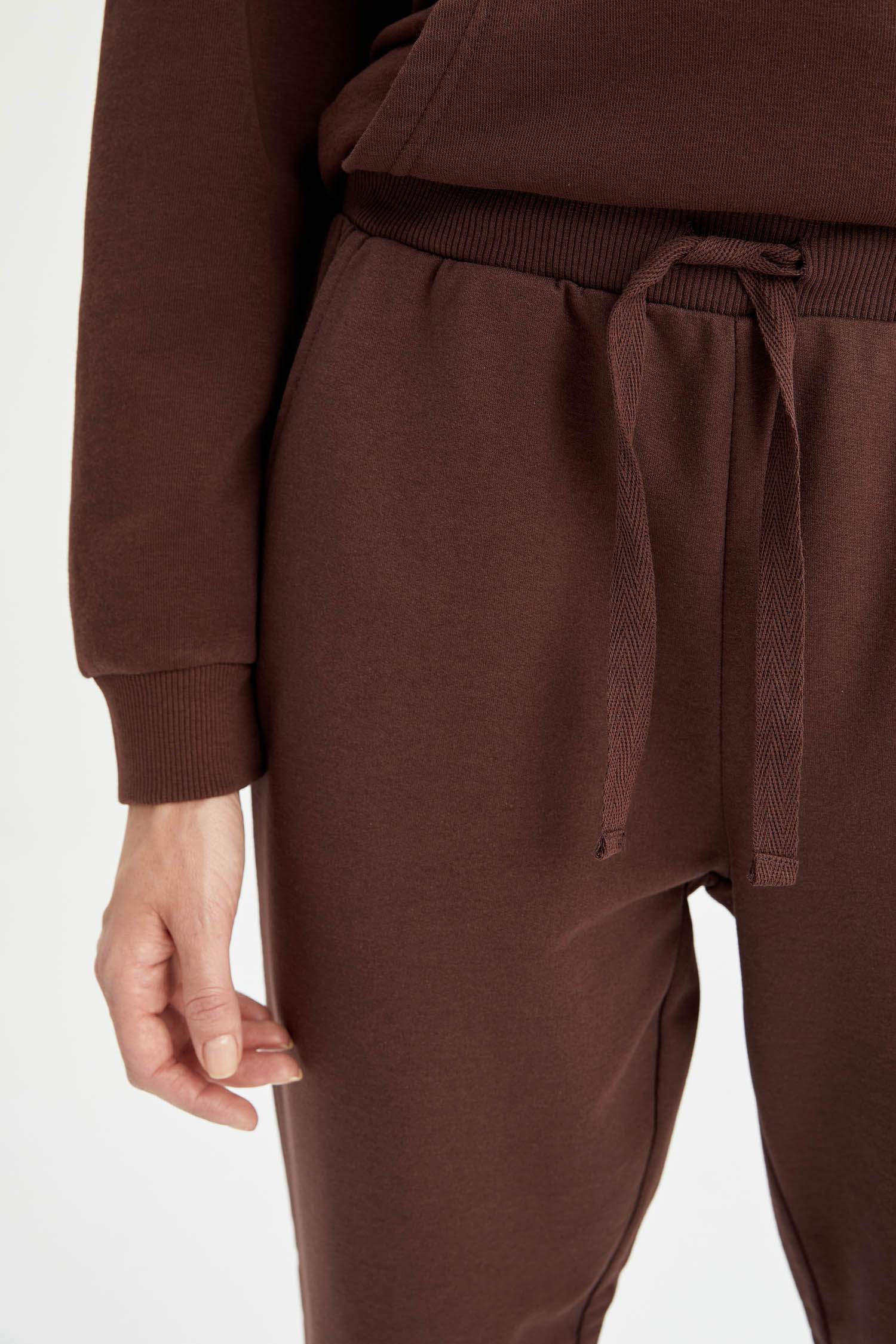 Beli Bağcıklı Cepli Relax Fit Jogger Eşofman Alt