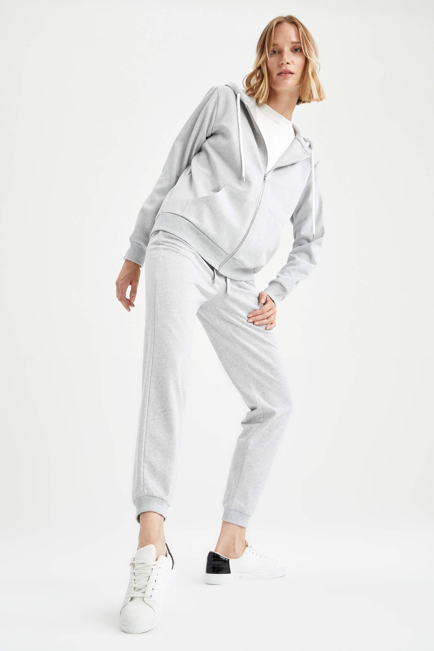 Beli Bağcıklı Cepli Relax Fit Jogger Eşofman Alt