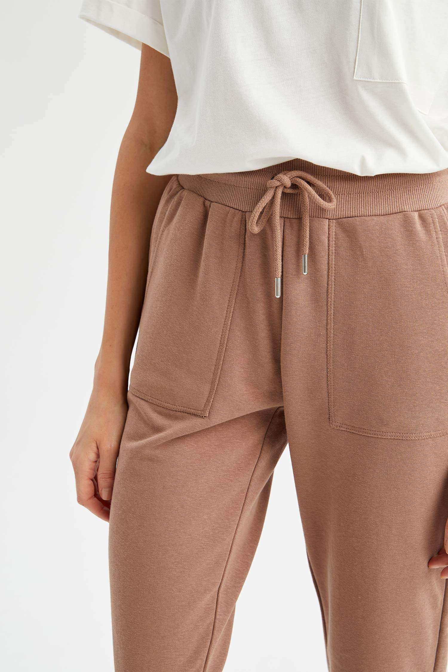 Beli Bağcıklı Cepli Relax Fit Jogger Eşofman Altı
