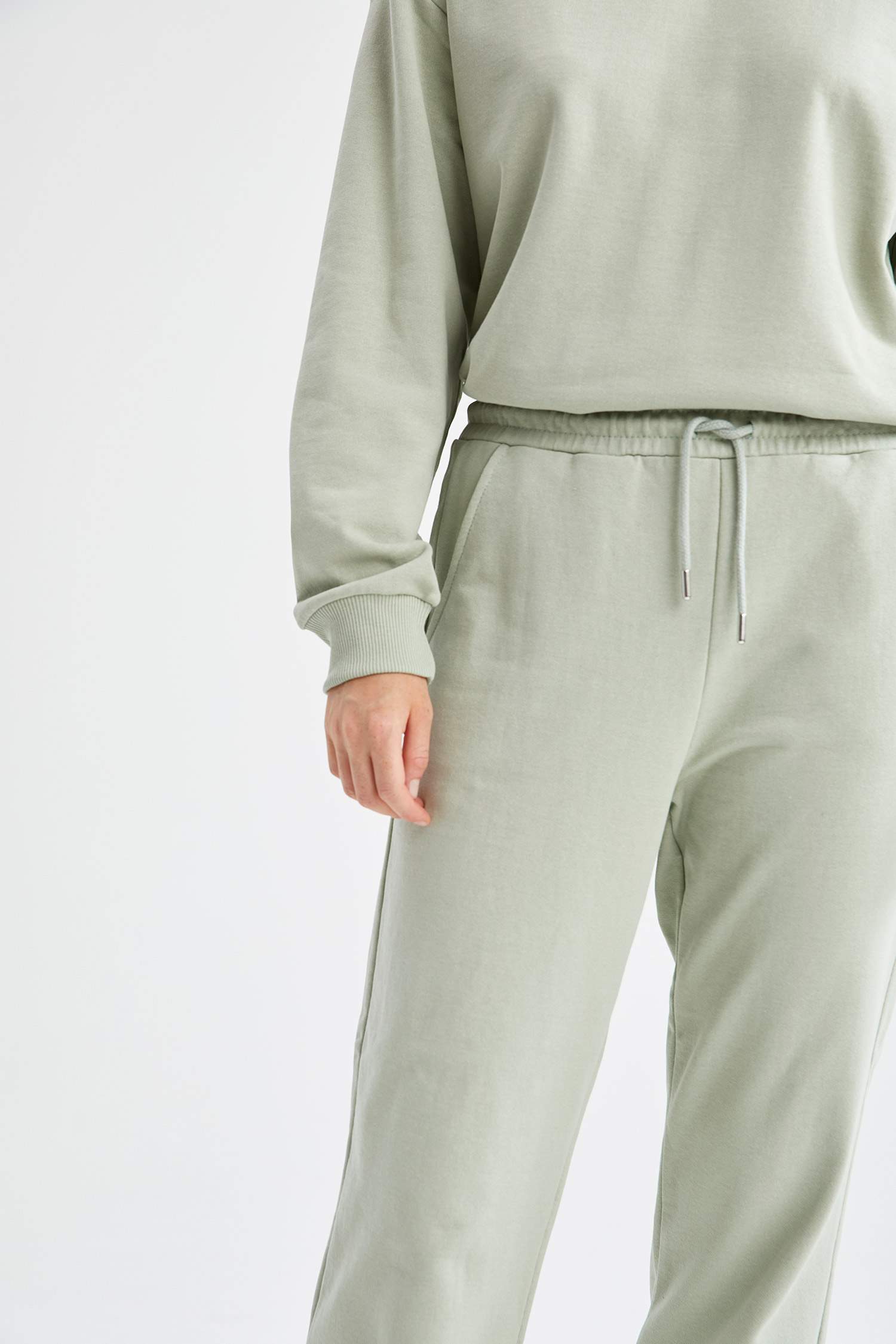 Beli Bağcıklı Relax Fit İçi Yumuşak Tüylü Jogger Eşofman Altı