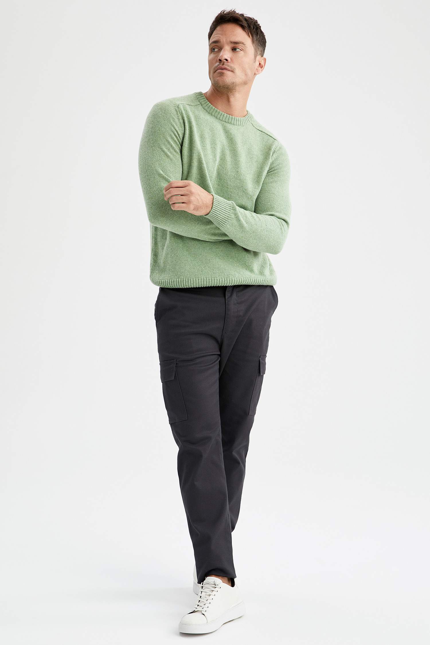 Slim Fit Bisiklet Yaka Yün Karışımlı Triko Kazak