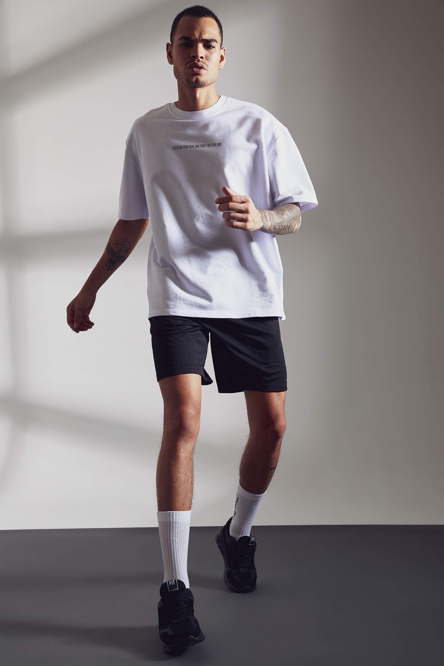 Oversize Fit Bisiklet Yaka Sırt Baskılı Kısa Kollu Pamuklu Sweatshirt