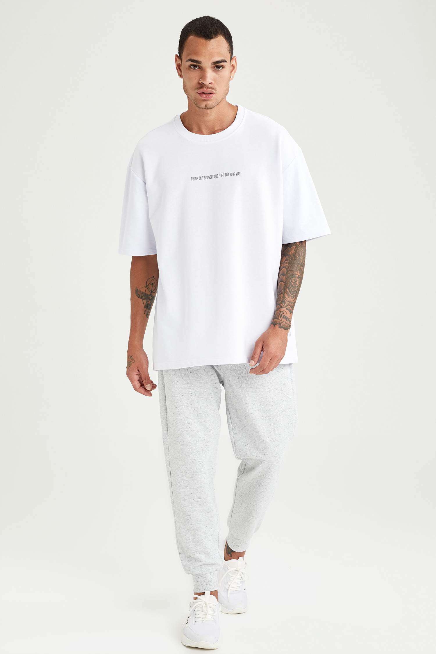 Oversize Fit Bisiklet Yaka Sırt Baskılı Kısa Kollu Pamuklu Sweatshirt