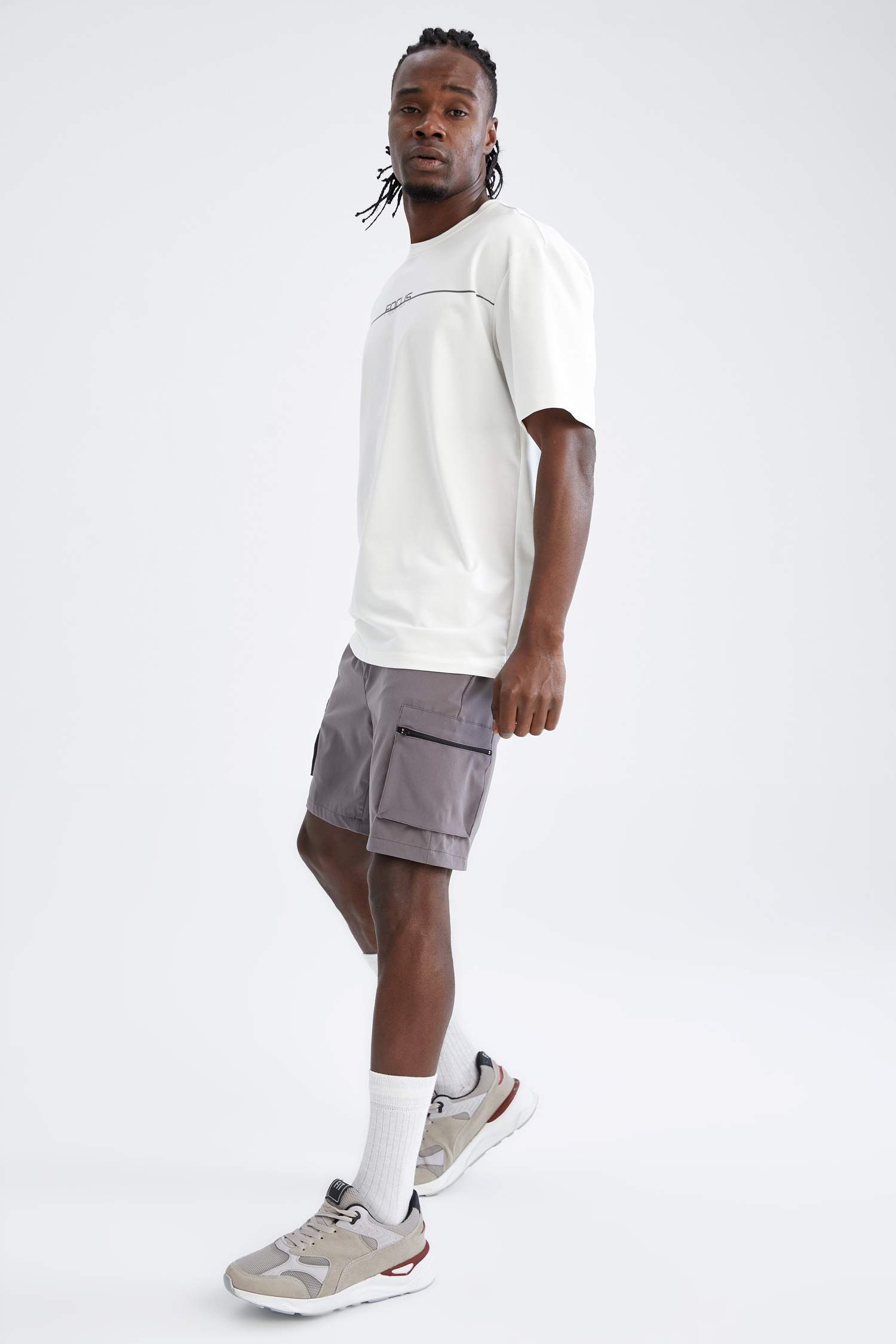 Slim Fit Sporcu Şort