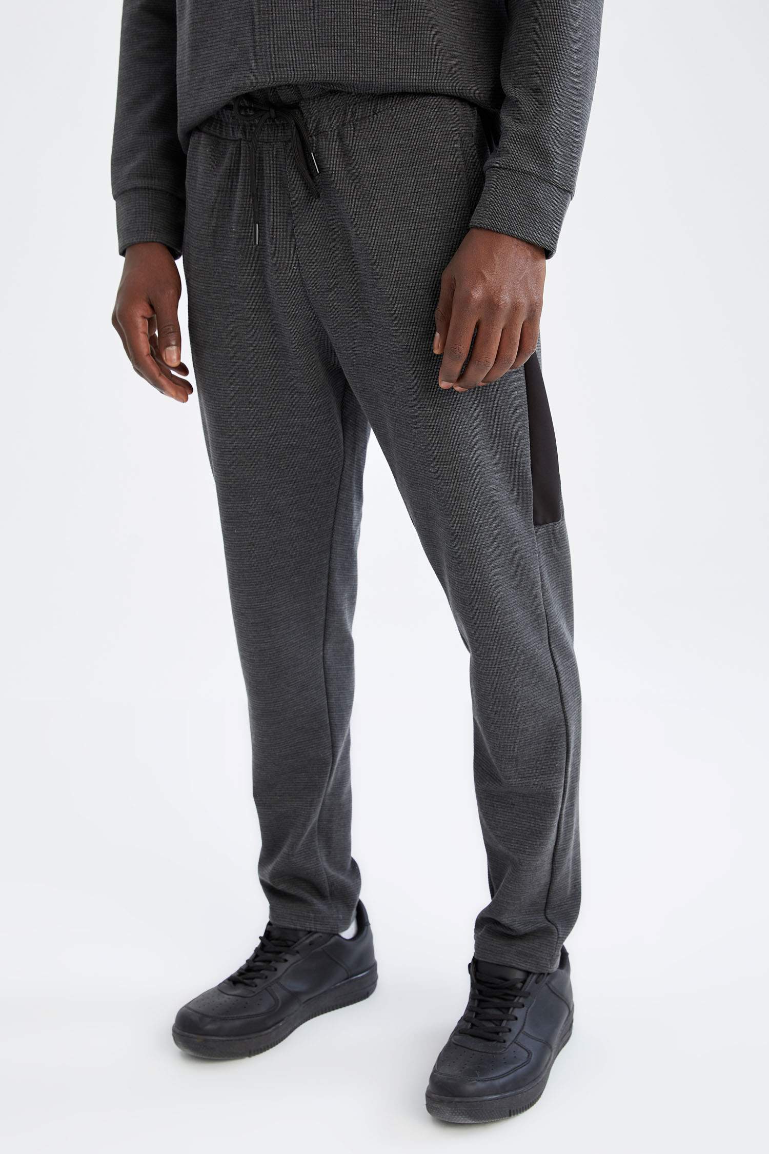 Slim Fit Jogger Eşofman Altı