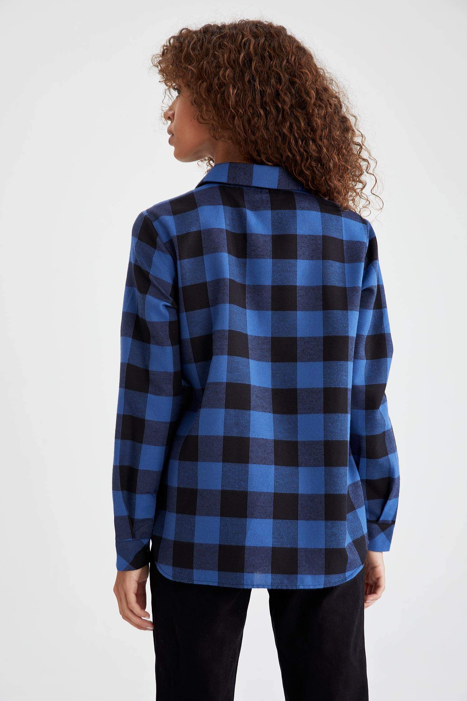 Retro Ekoseli Relax Fit Cep Detaylı Flanel Gömlek