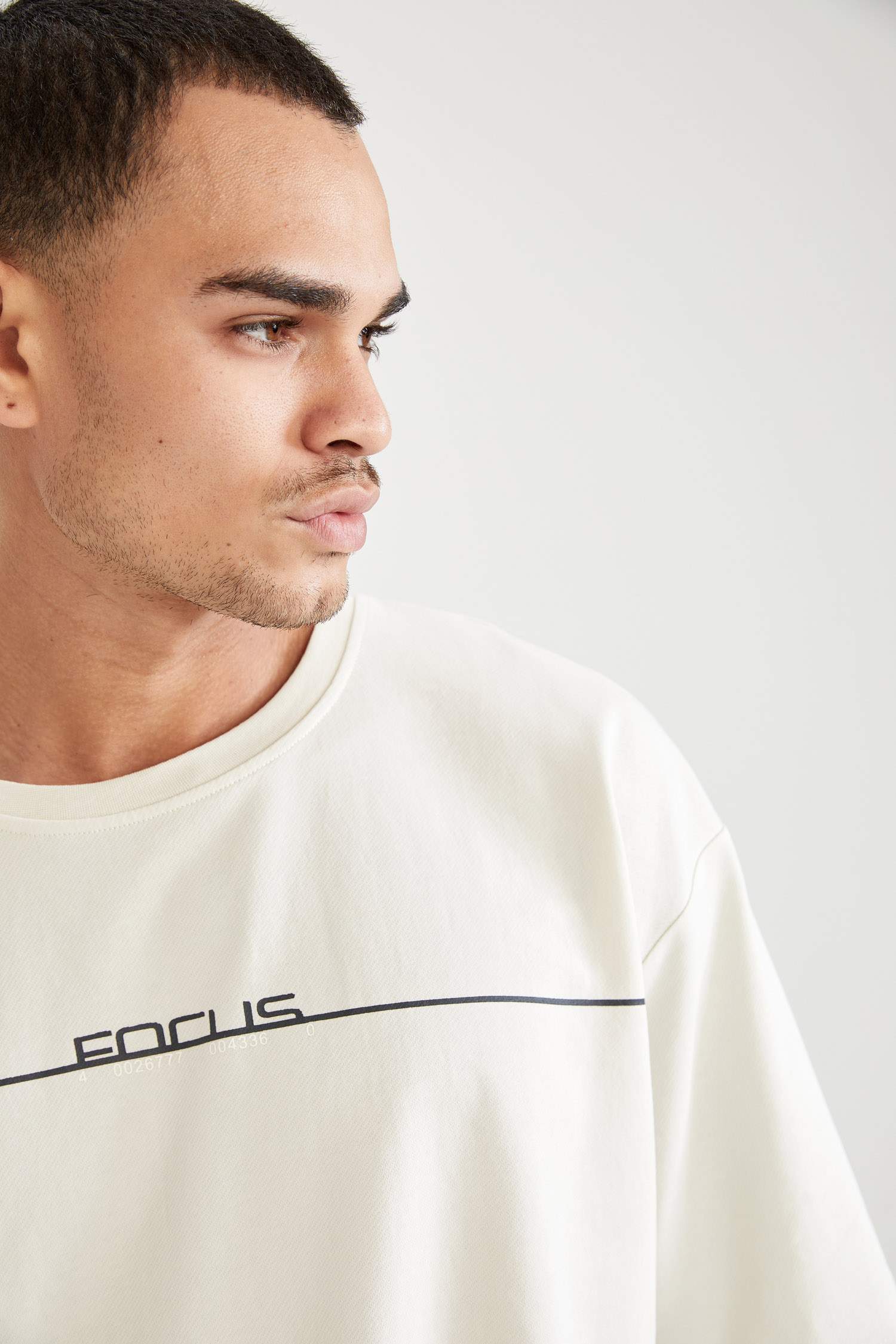 Oversize Fit Bisiklet Yaka Baskılı Kısa Kollu Tişört