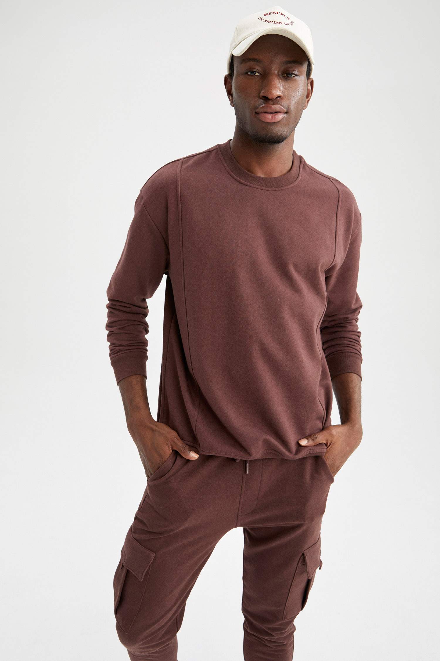 Oversize Fit Bisiklet Yaka Basic Sweatshirt