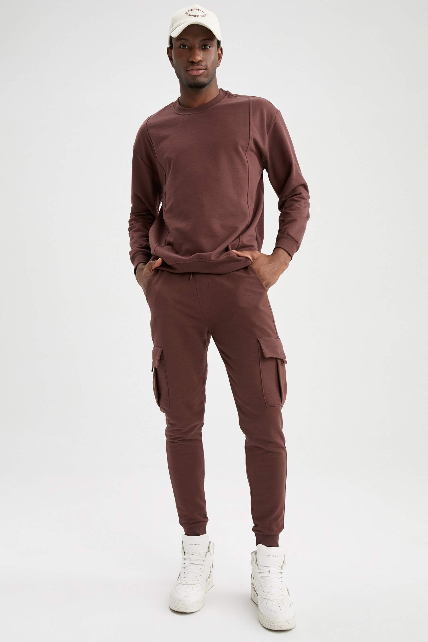 Oversize Fit Bisiklet Yaka Basic Sweatshirt