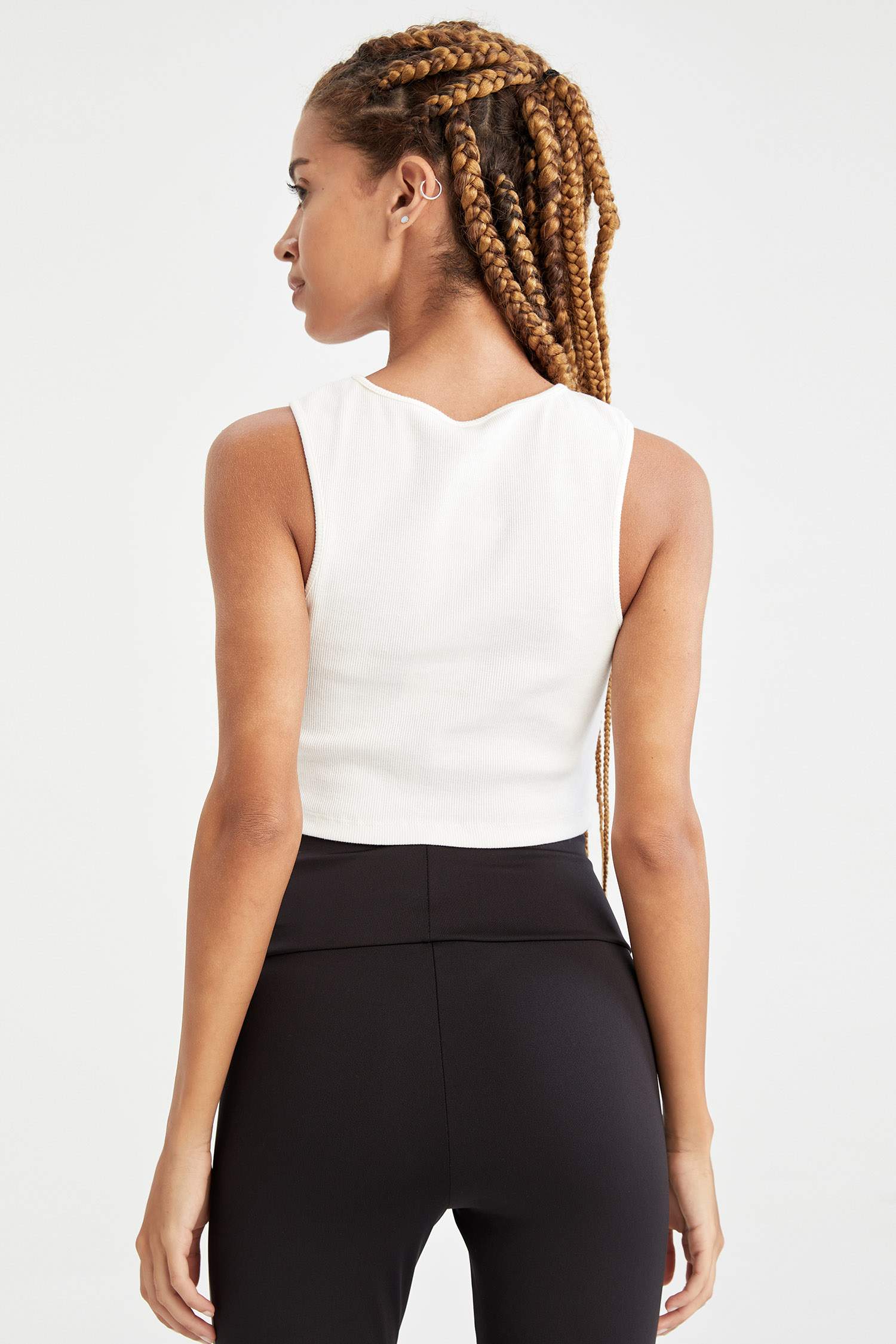 Slim Fit Bisiklet Yaka Crop Kaşkorse Atlet