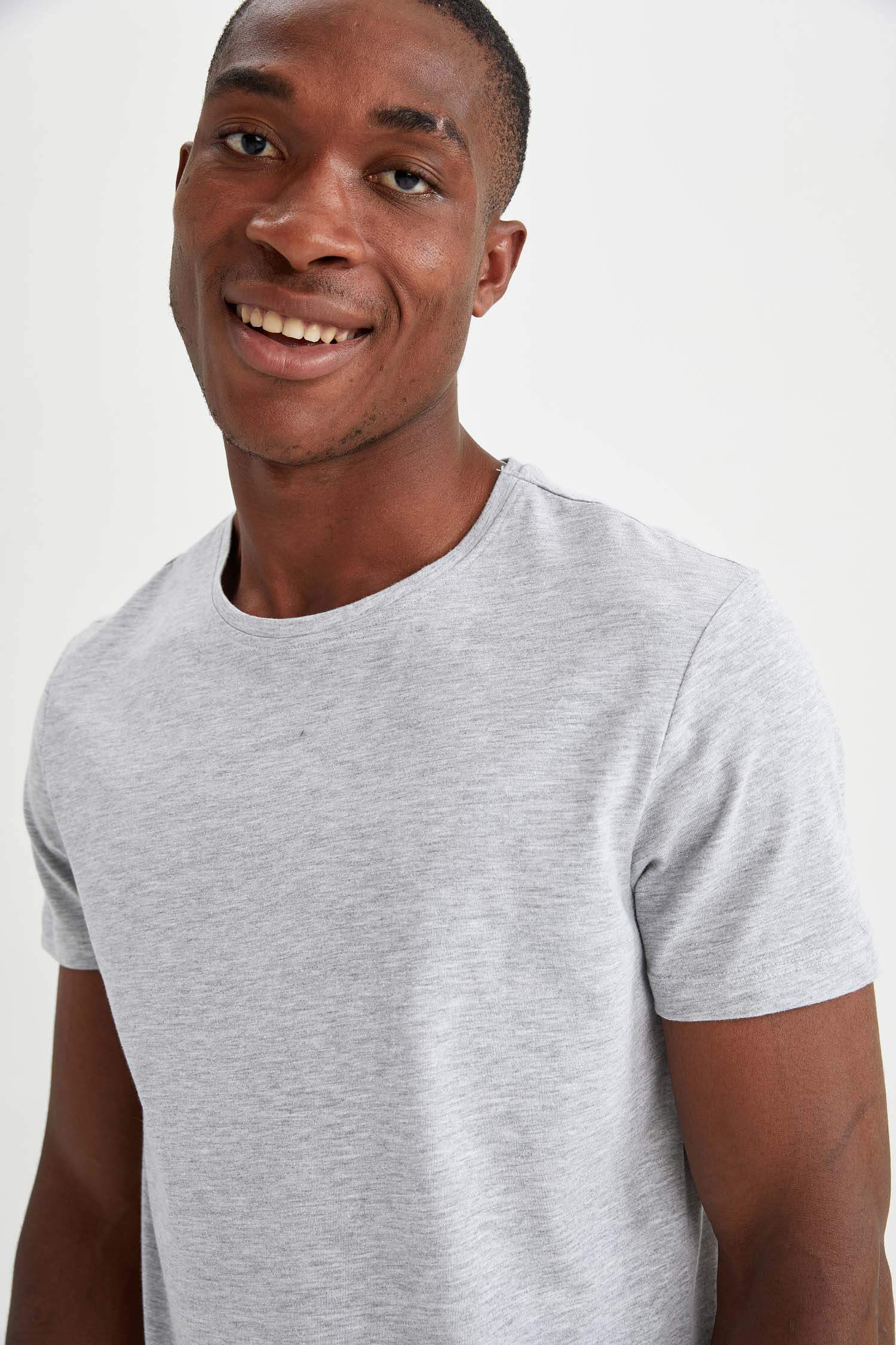 Slim Fit Bisiklet Yaka Basic Pijama Üstü