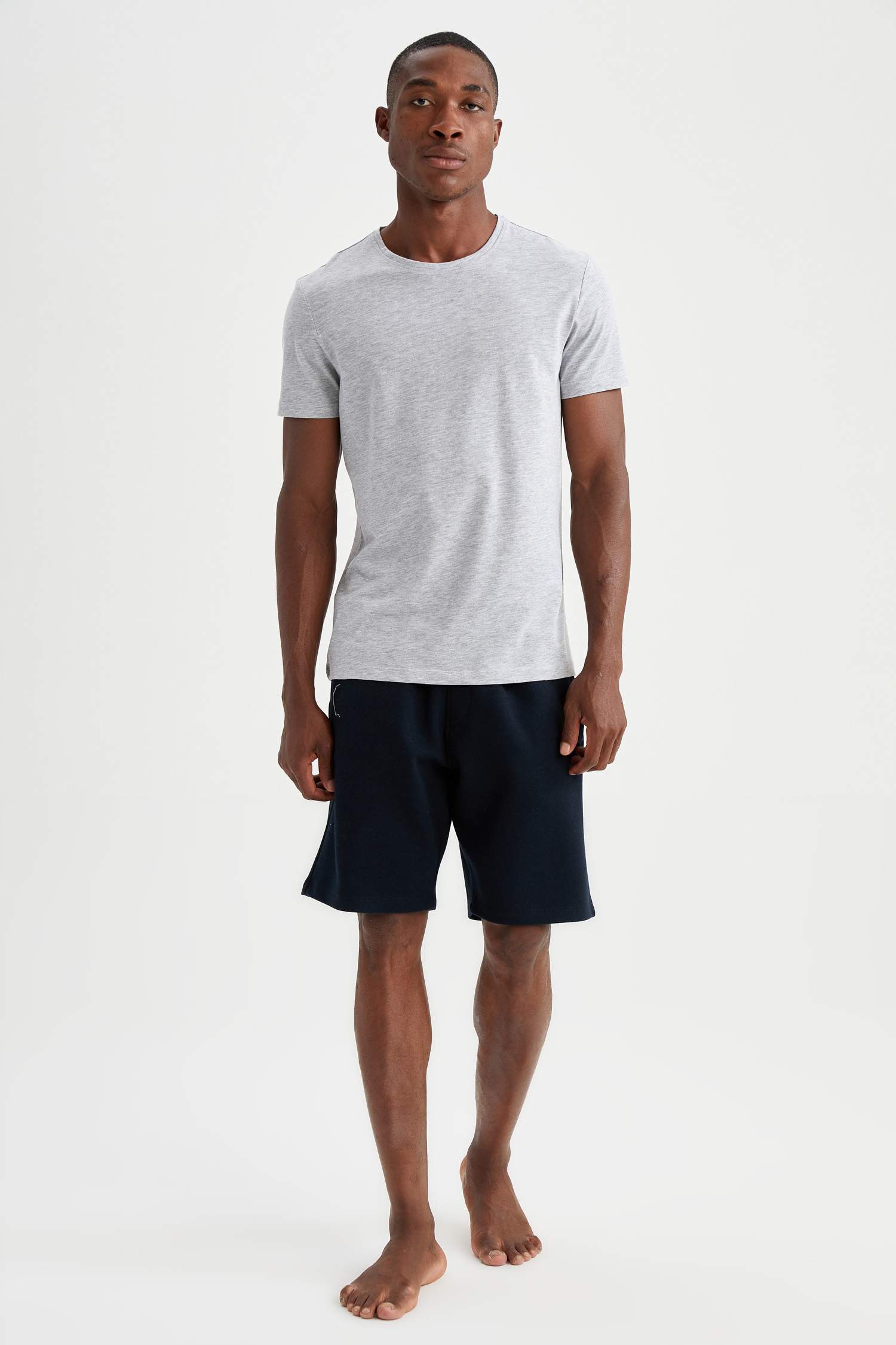 Slim Fit Bisiklet Yaka Basic Pijama Üstü