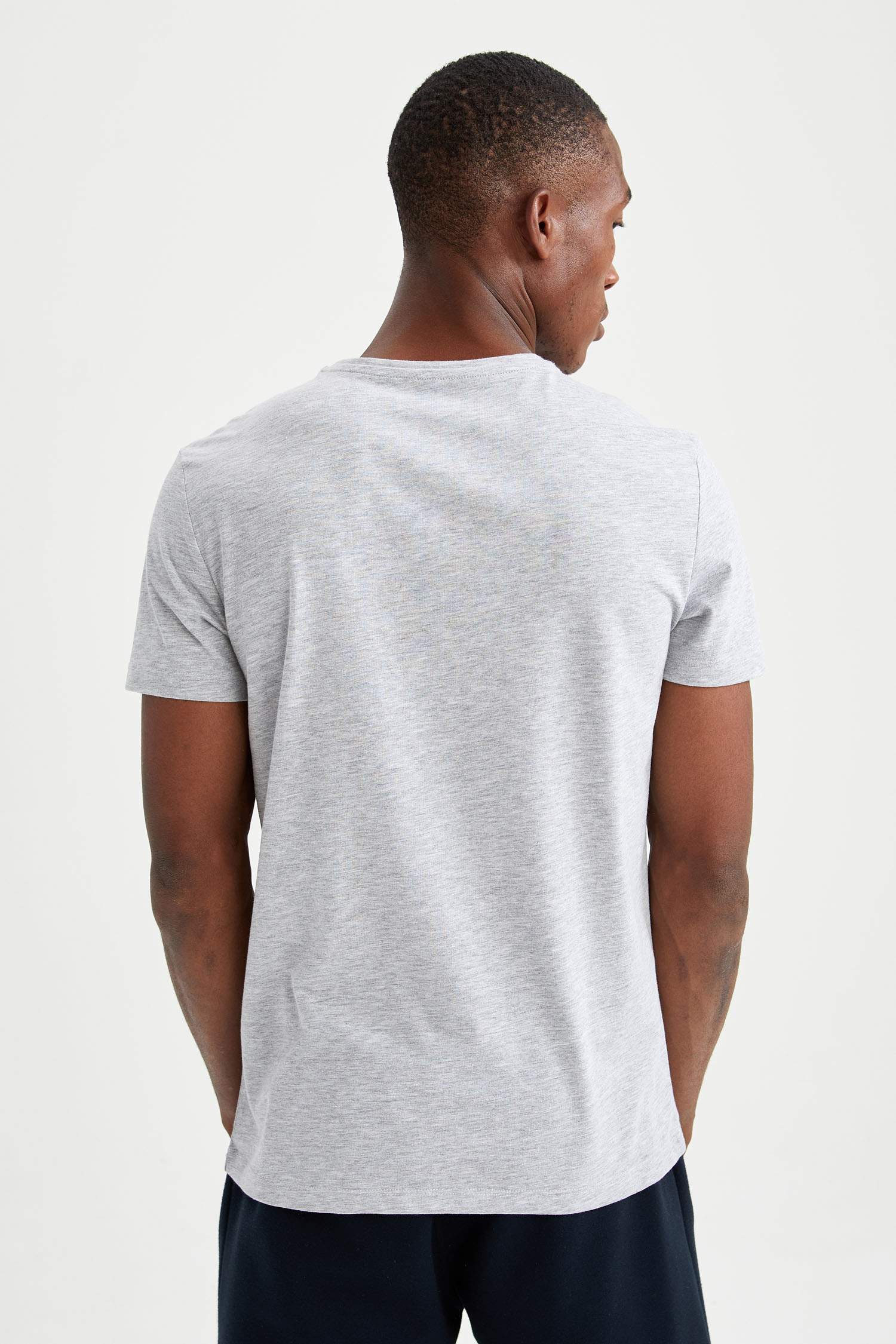 Slim Fit Bisiklet Yaka Basic Pijama Üstü