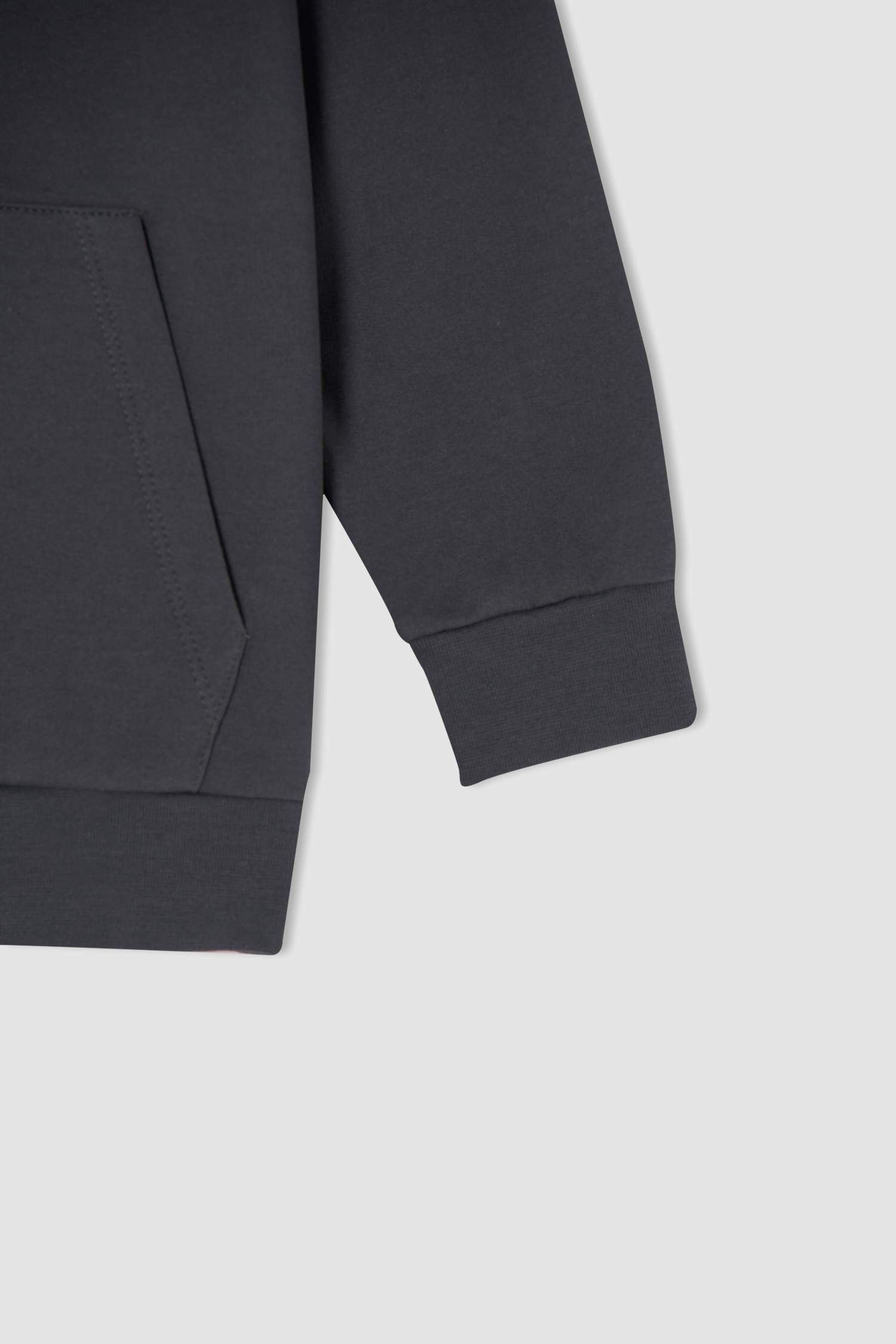 Erkek Çocuk Regular Fit Kapüşonlu Kanguru Cepli İçi Yumuşak Tüylü Sweat Hırka