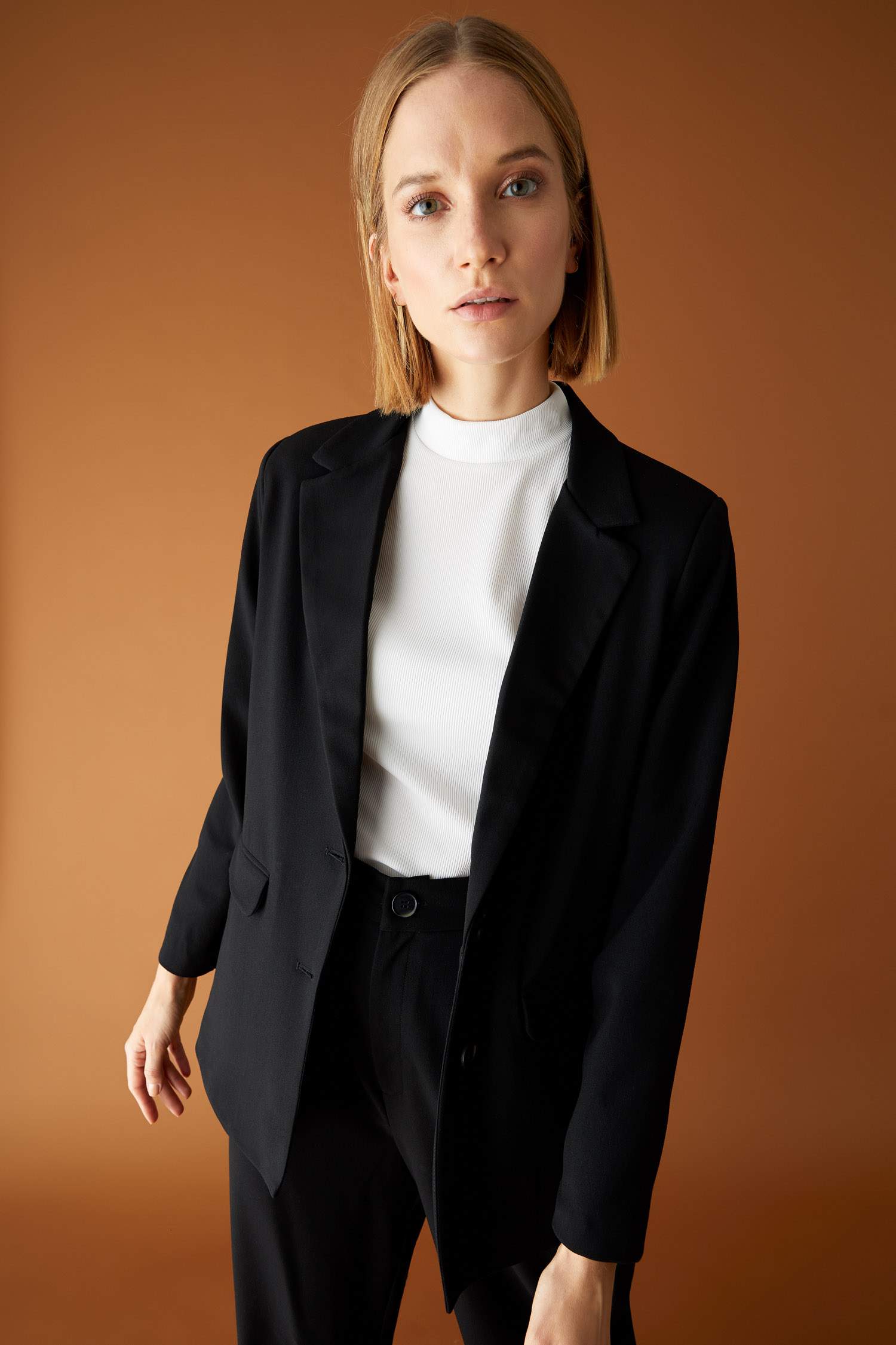 Kapaklı Cepli Relax Fit Uzun Kollu Blazer Ceket
