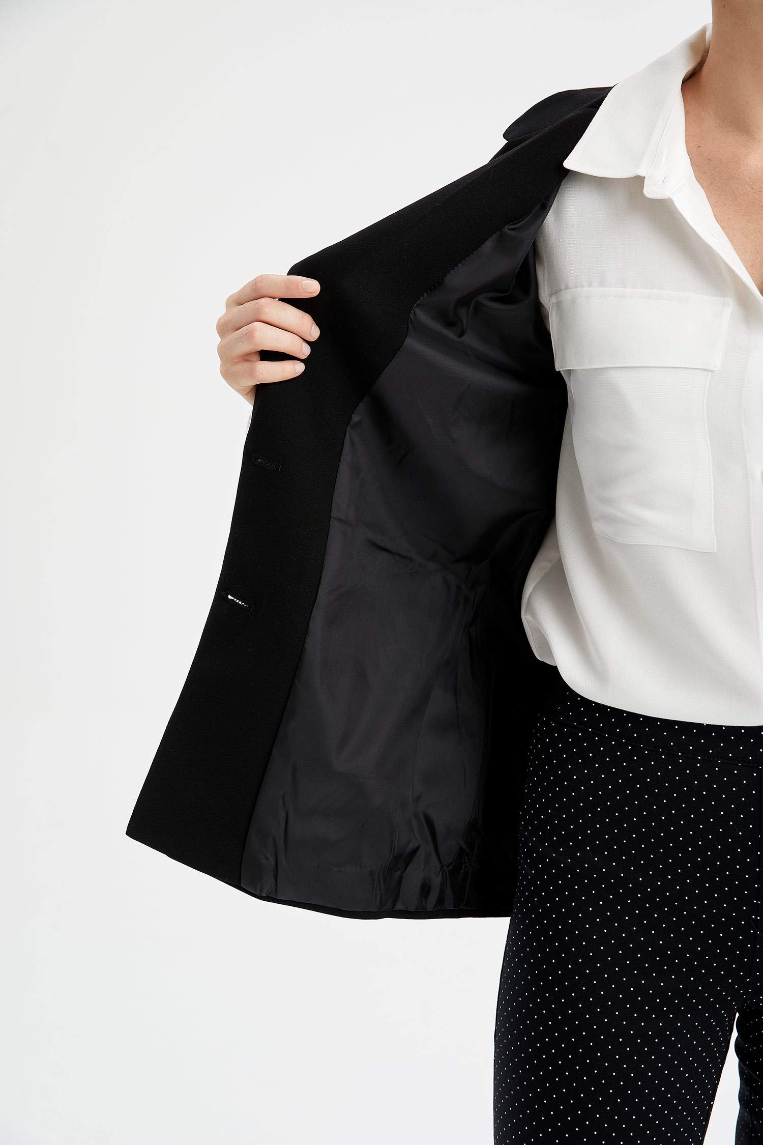 Kapaklı Cepli Relax Fit Uzun Kollu Blazer Ceket