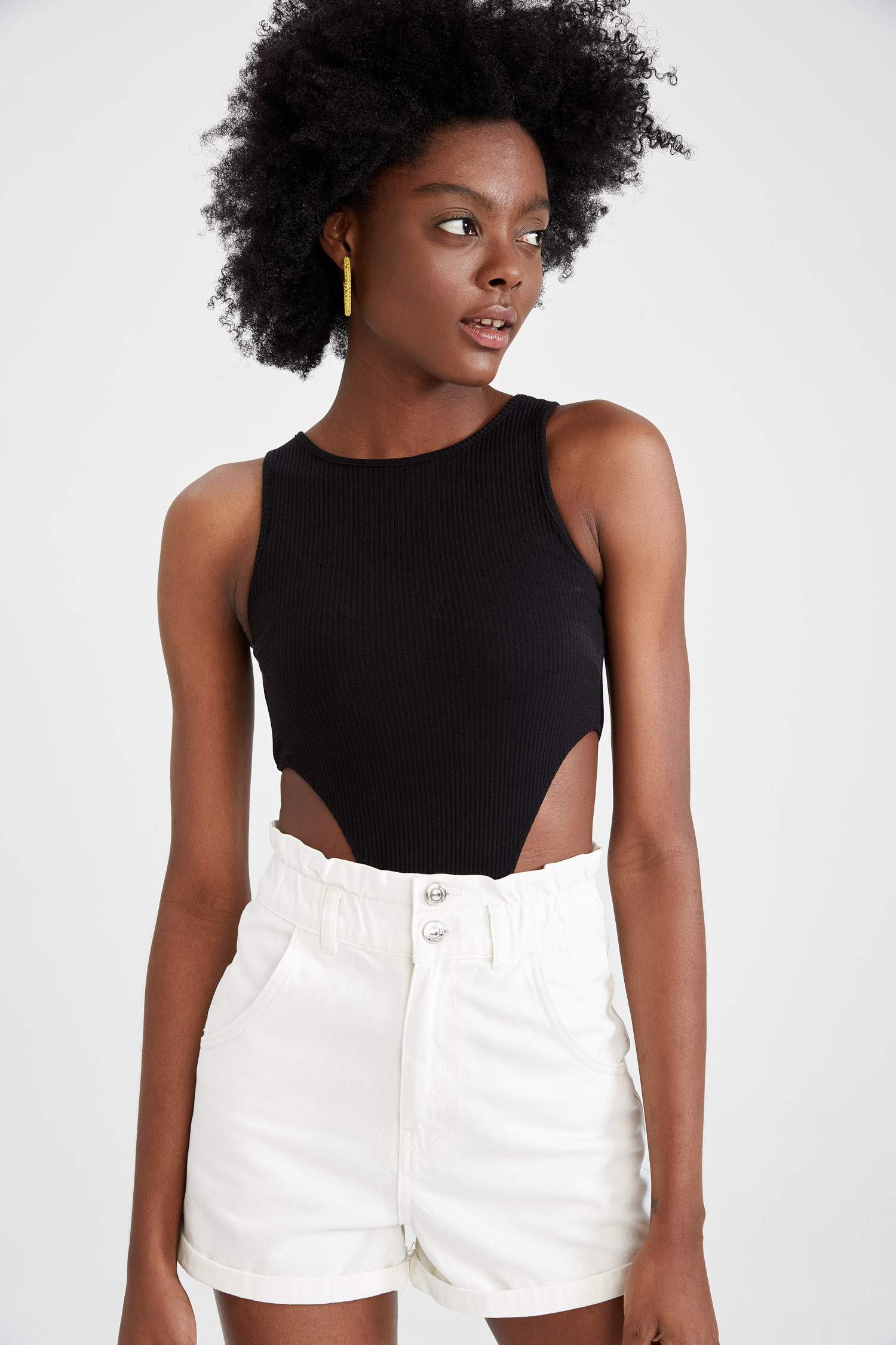 Halter Yaka Bel Dekolteli Slim Fit Bodysuit