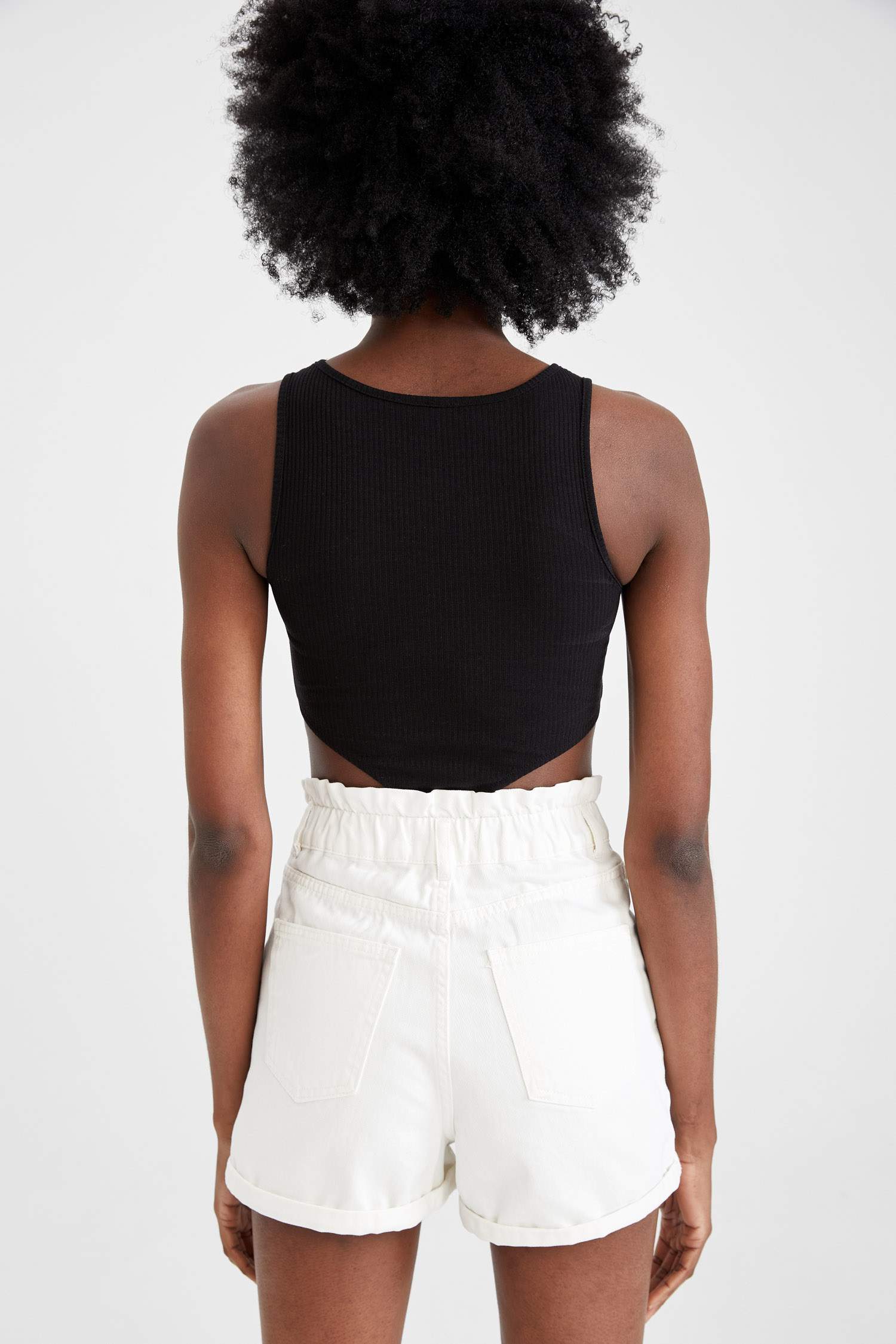 Halter Yaka Bel Dekolteli Slim Fit Bodysuit
