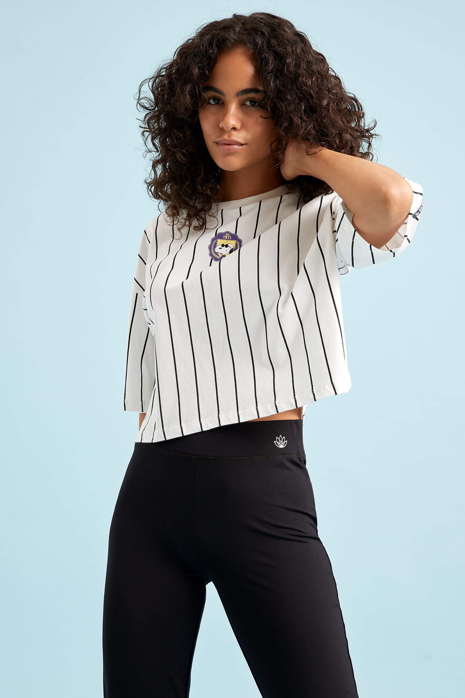 Snoopy Lisanslı Kısa Kollu Crop Tişört