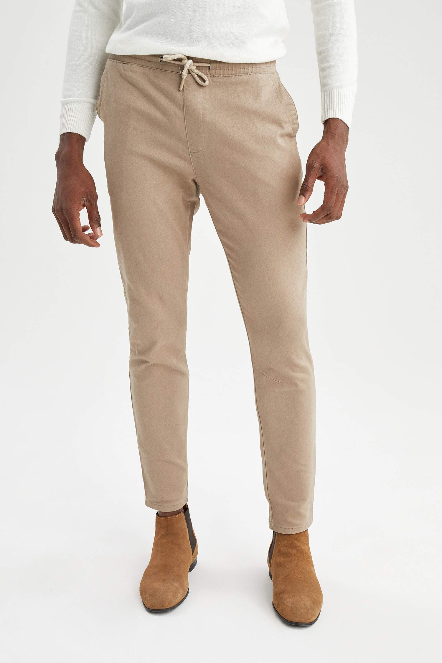 Jogger Fit Beli Bağcıklı Chino Pantolon