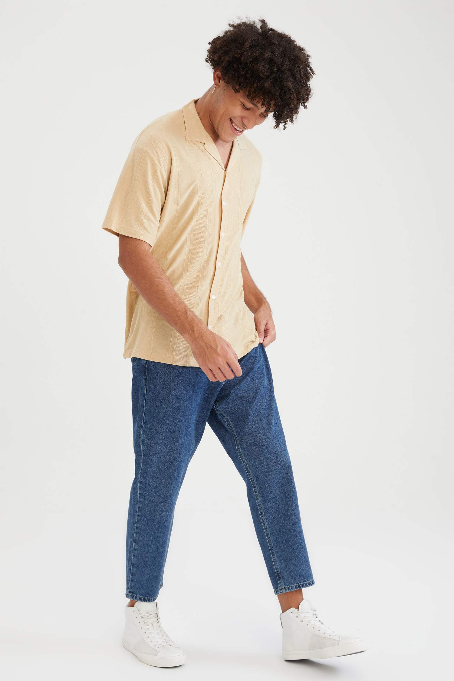 Oversize Fit Basic Kısa Kollu Gömlek