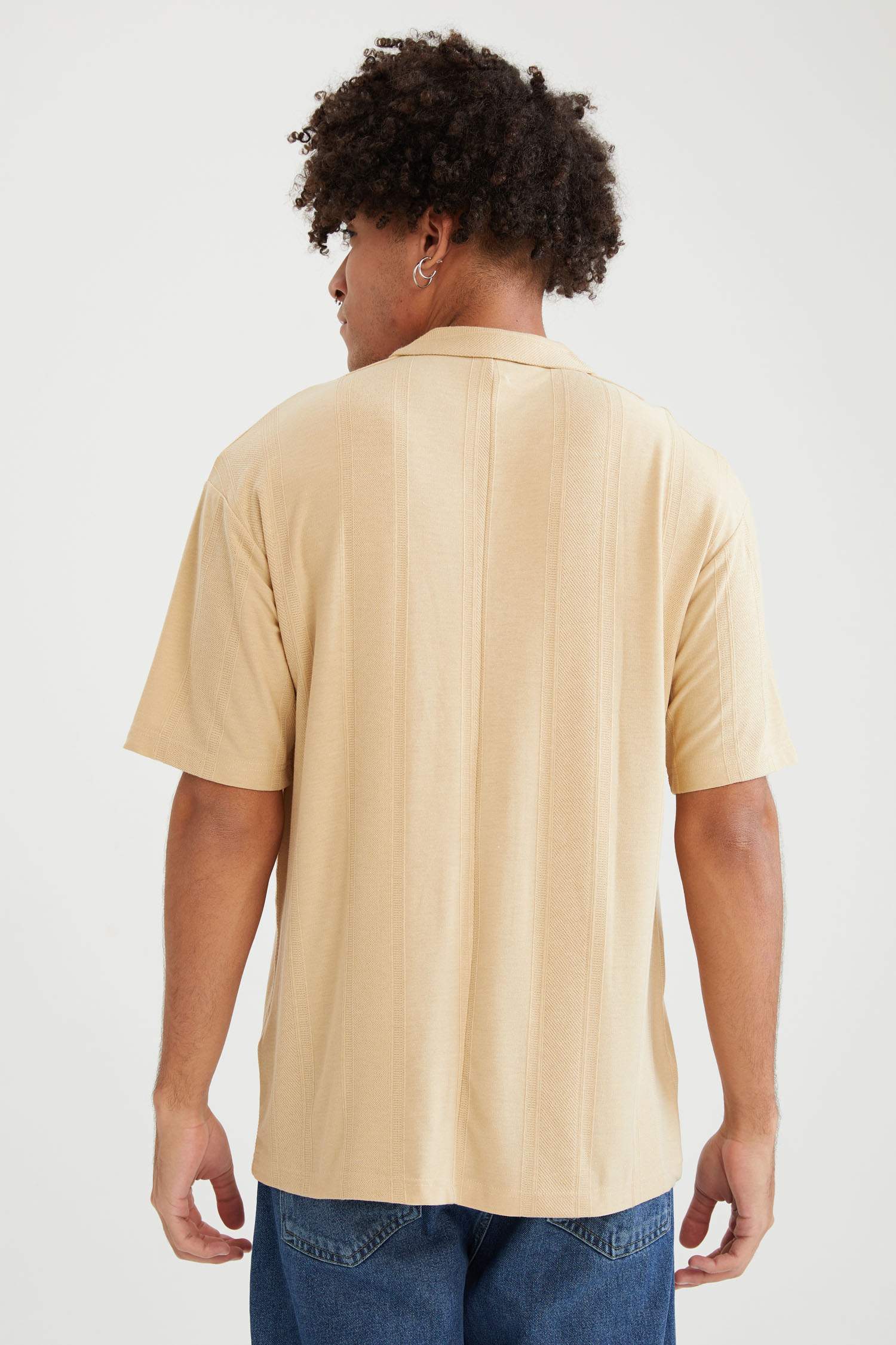 Oversize Fit Basic Kısa Kollu Gömlek
