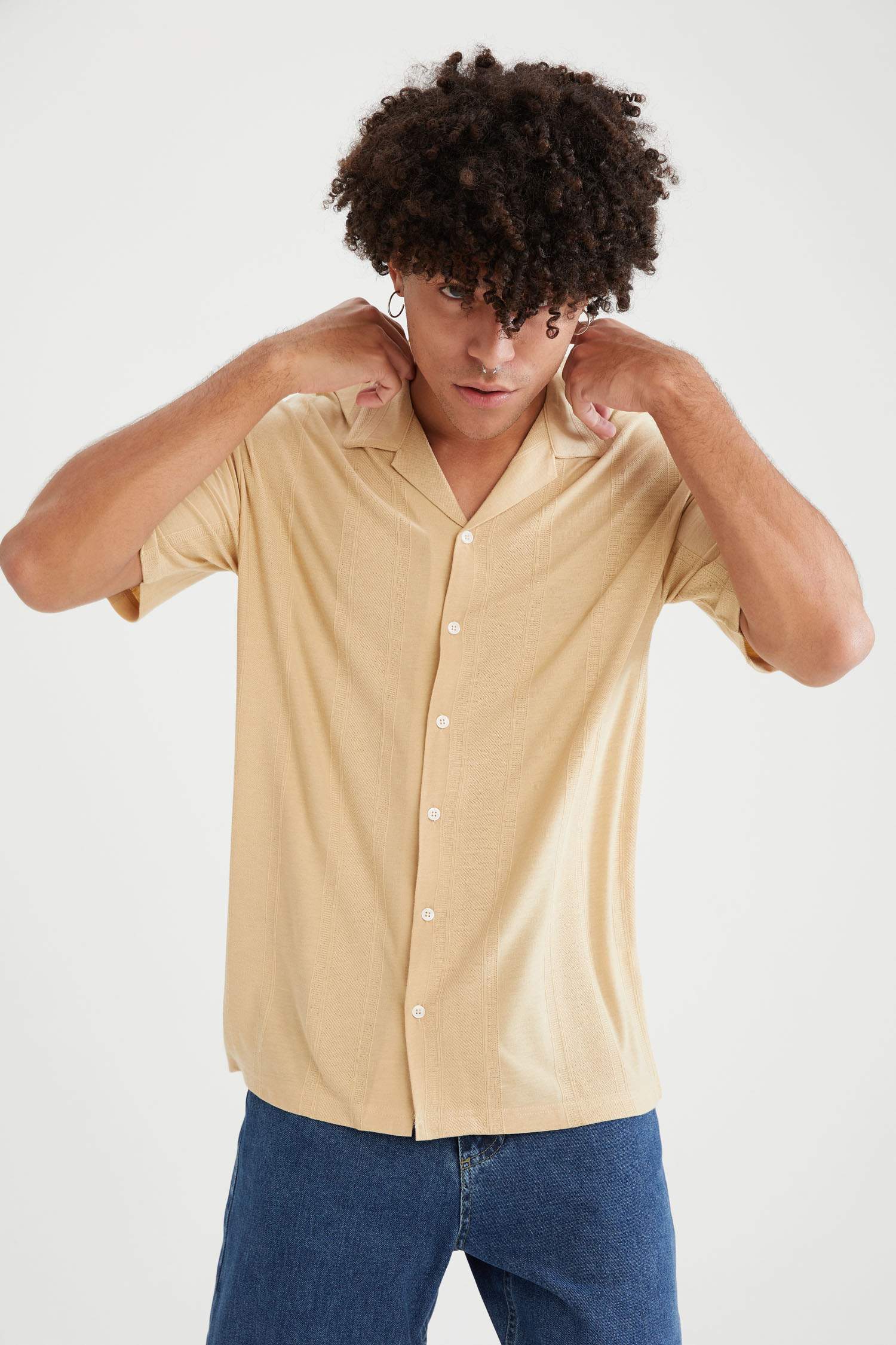 Oversize Fit Basic Kısa Kollu Gömlek