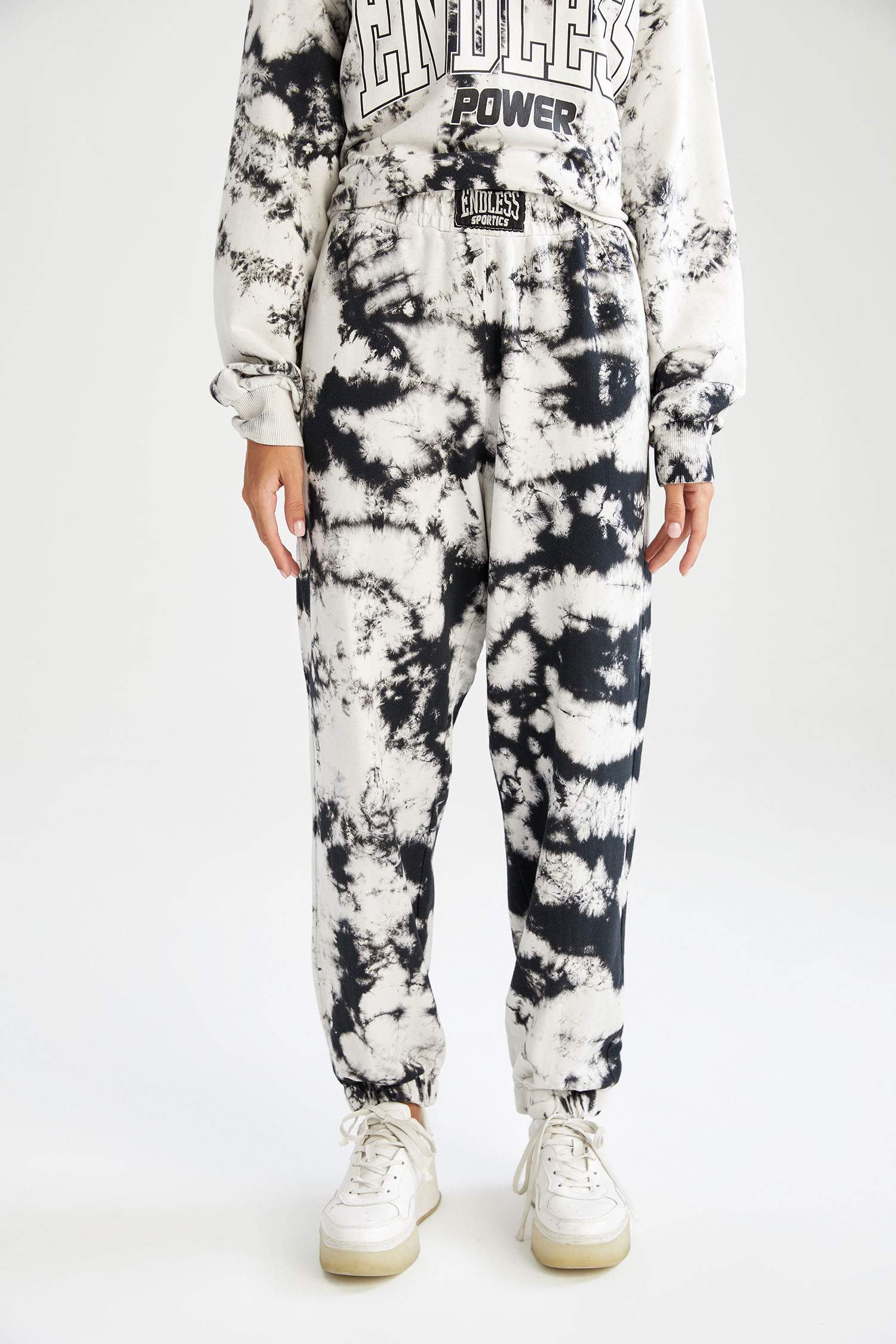 Batik Relax Fit Jogger Eşofman Altı