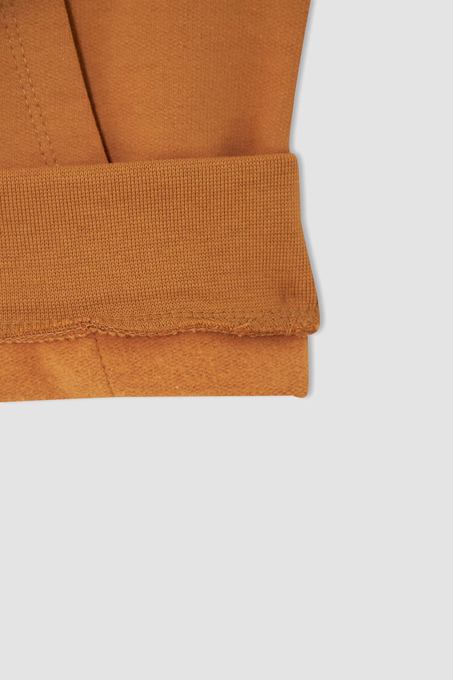 Erkek Çocuk Regular Fit Sırt Baskılı Kapüşonlu Sweatshirt