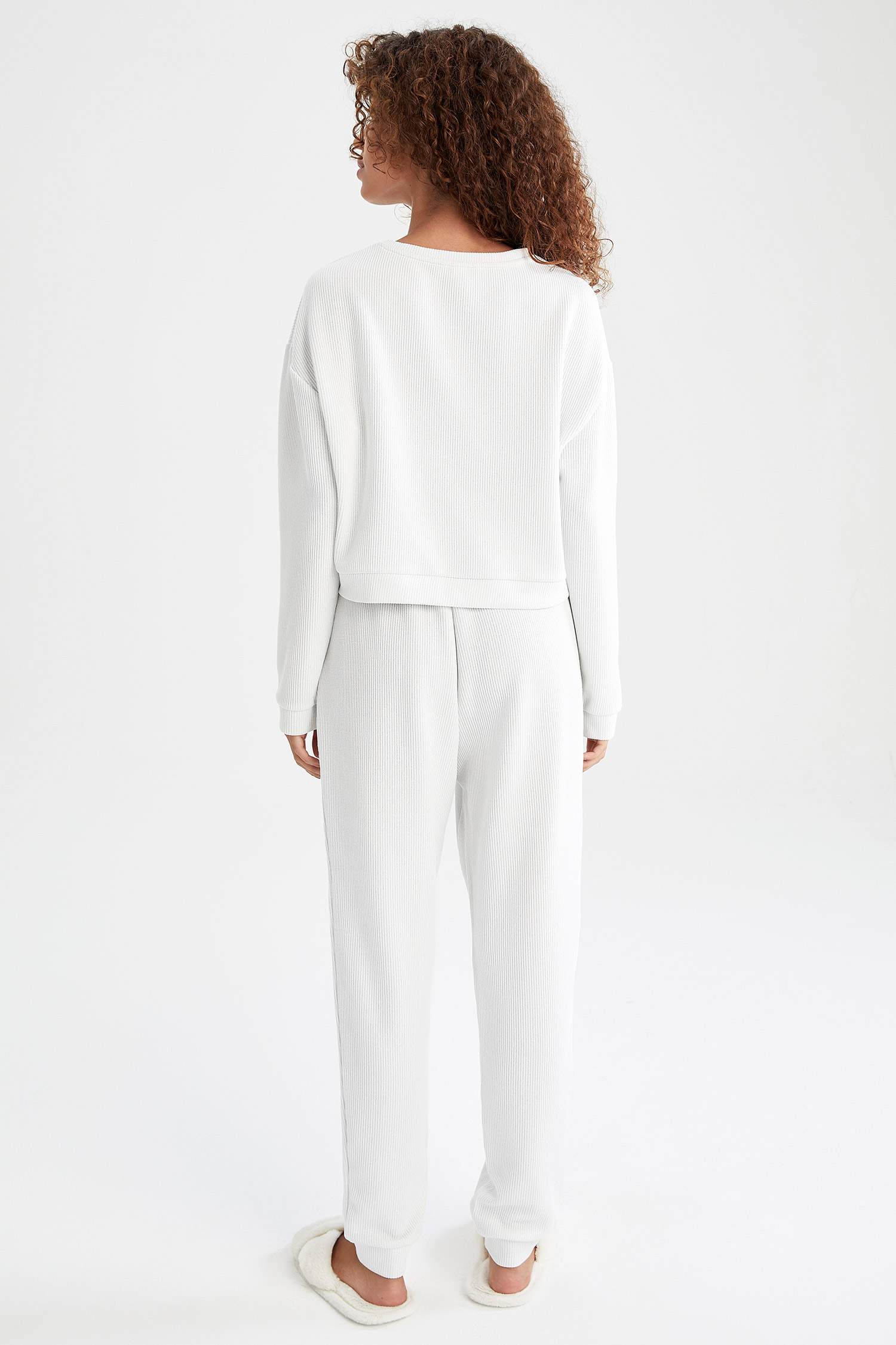 Basic Sweatshirt ve Jogger Eşofman Alt Takımı