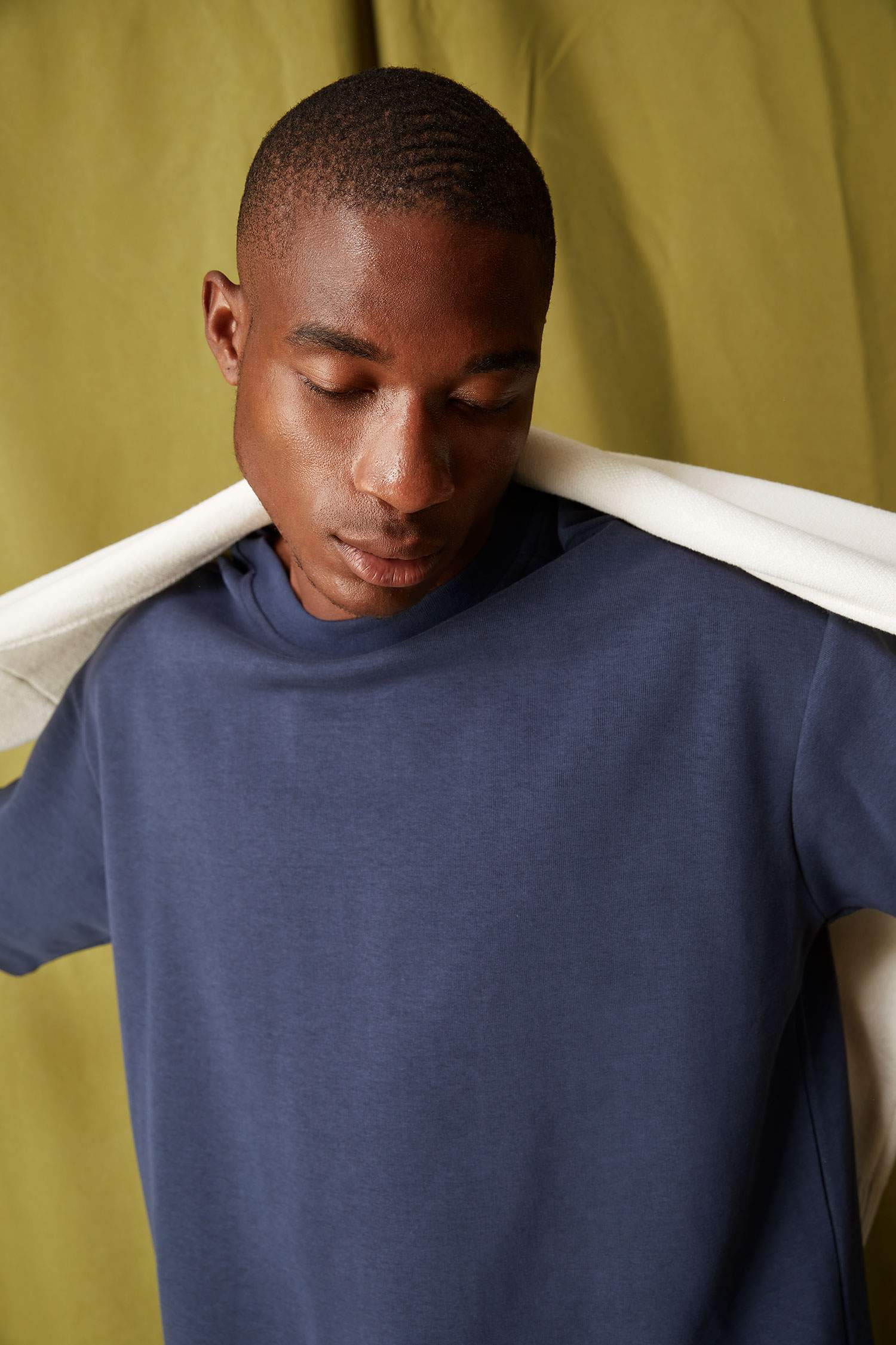 Oversize Fit Bisiklet Yaka Basic Kısa Kollu Tişört