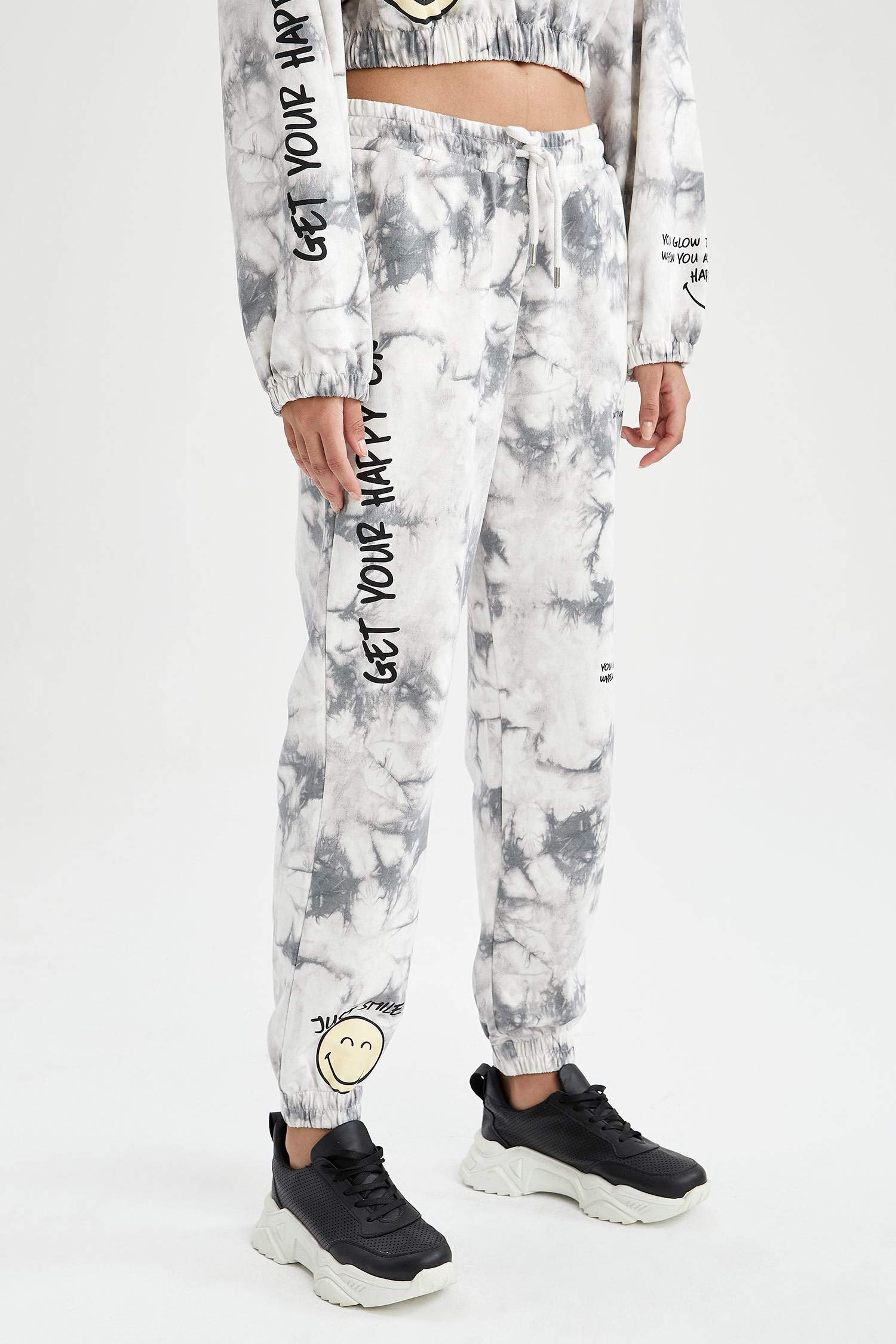 Coool Smiley World Lisanslı Batik Beli Bağcıklı Jogger Eşofman Altı