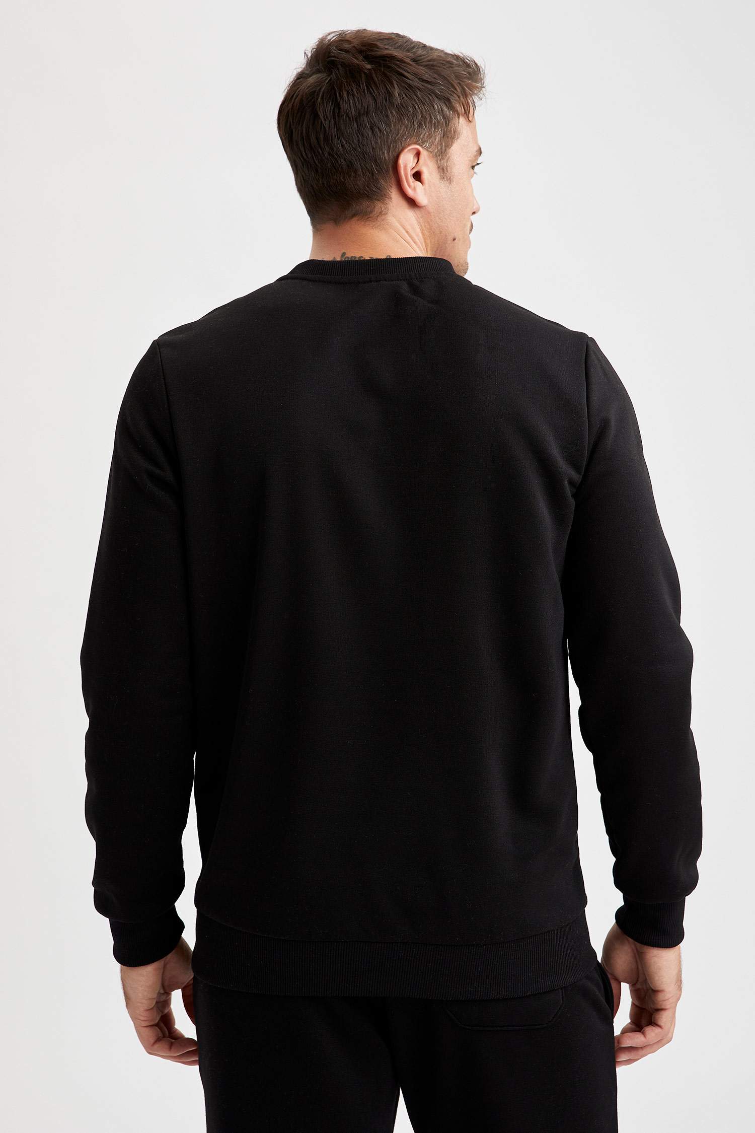 Regular Fit Bisiklet Yaka Basic Uzun Kollu Sweatshirt