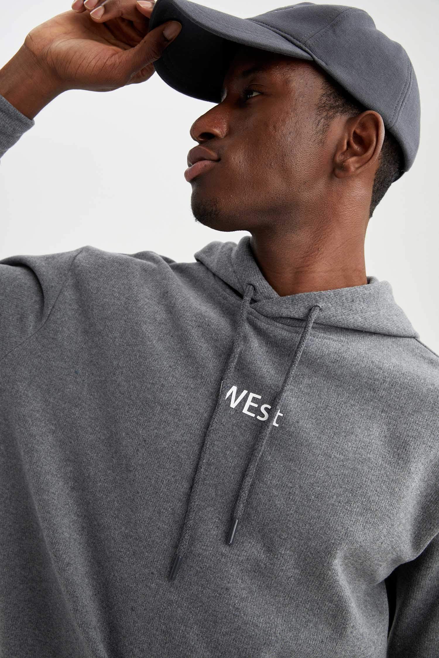 Oversize Fit Kapüşonlu Baskılı Uzun Kollu Sweatshirt