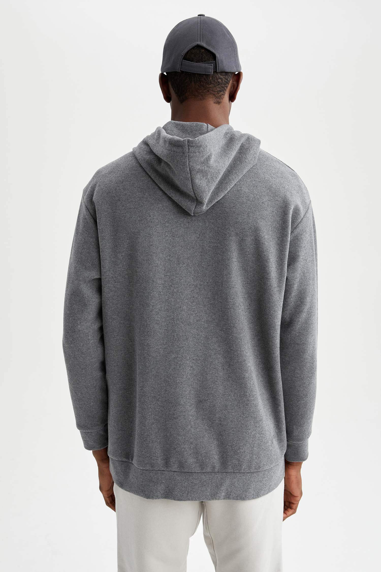 Oversize Fit Kapüşonlu Baskılı Uzun Kollu Sweatshirt