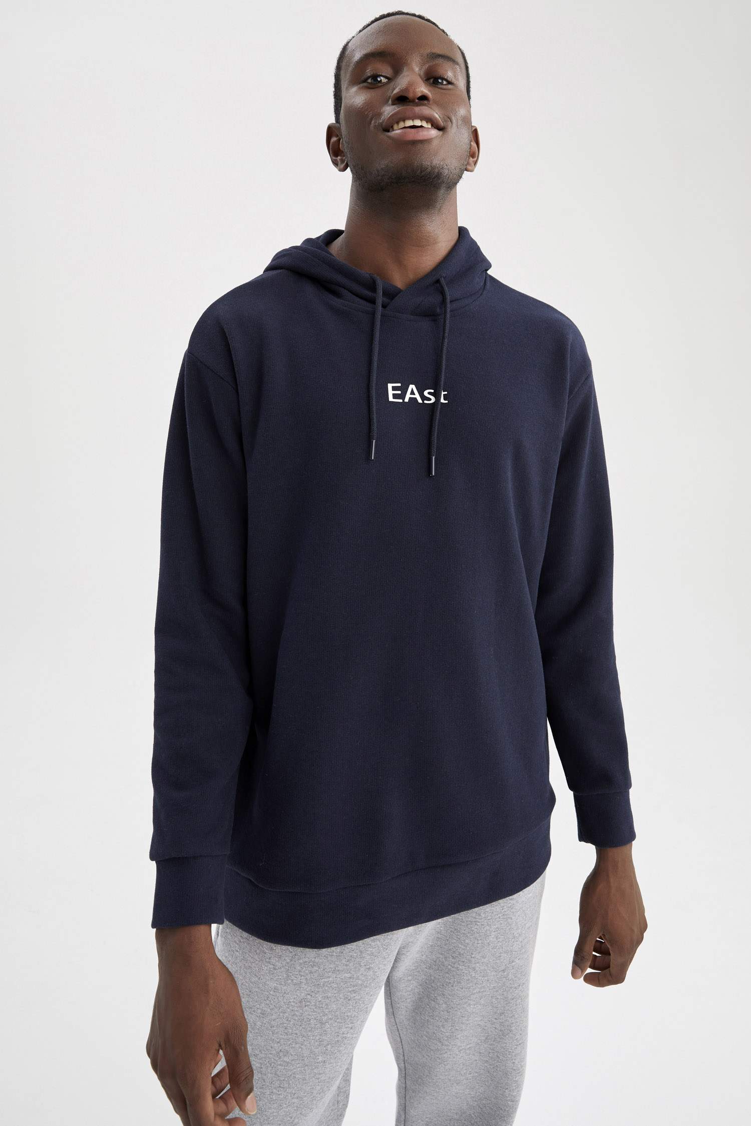Oversize Fit Kapüşonlu Baskılı Uzun Kollu Sweatshirt